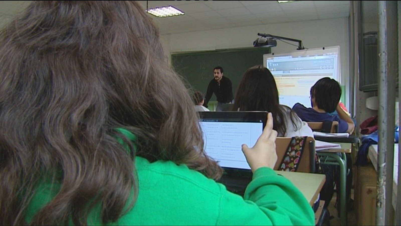 Profesores de Madrid ven "insuficiente" el refuerzo de 3.000 docentes el próximo curso