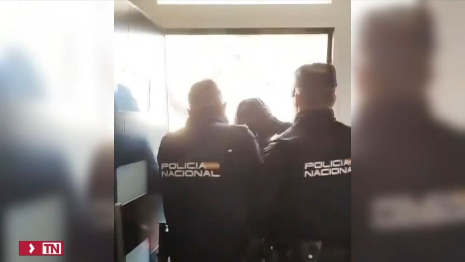 Detenido el hombre armado atrincherado desde hace horas en su domicilio en Albacete