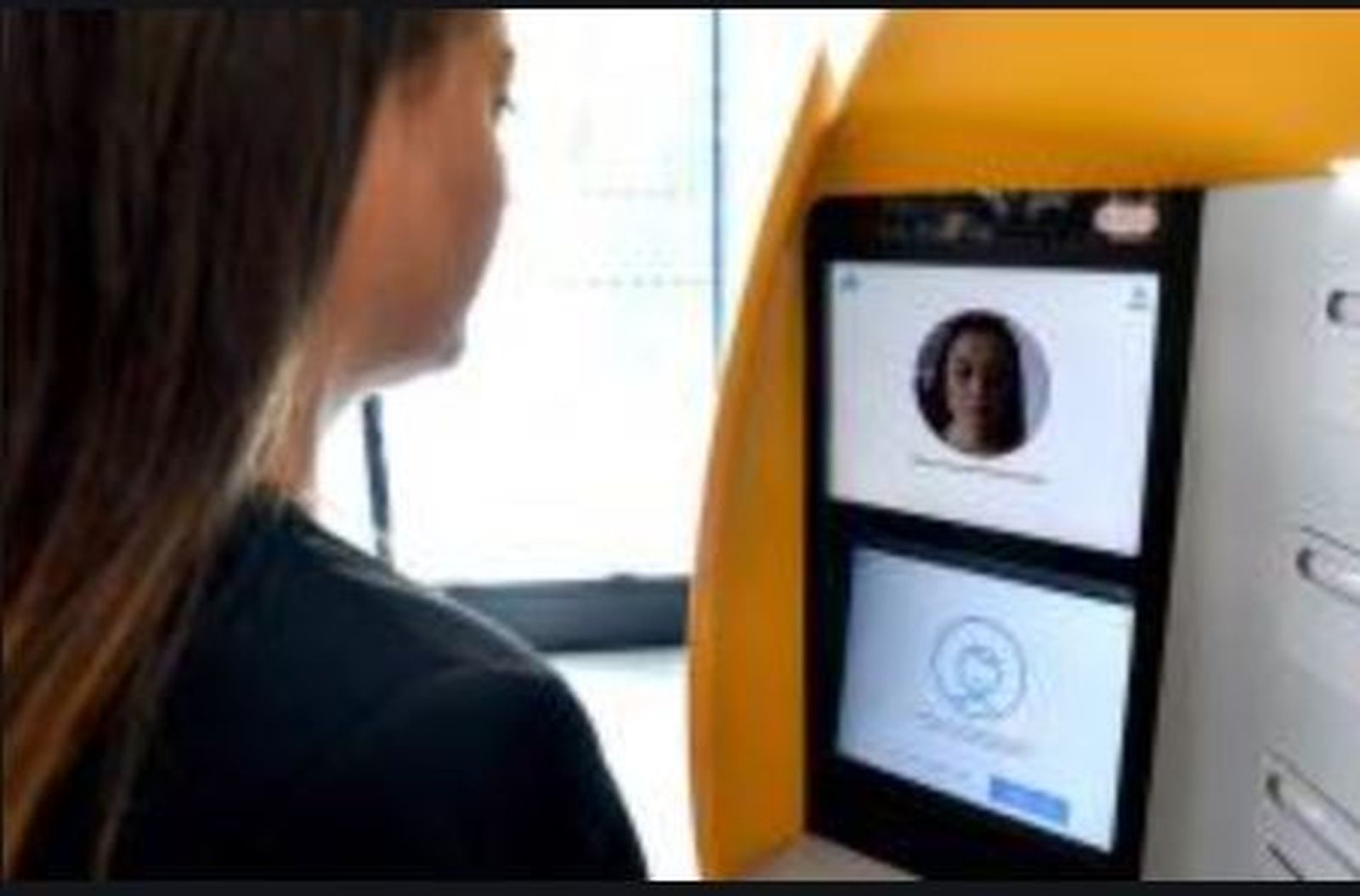 Reconocimiento facial en un cajero