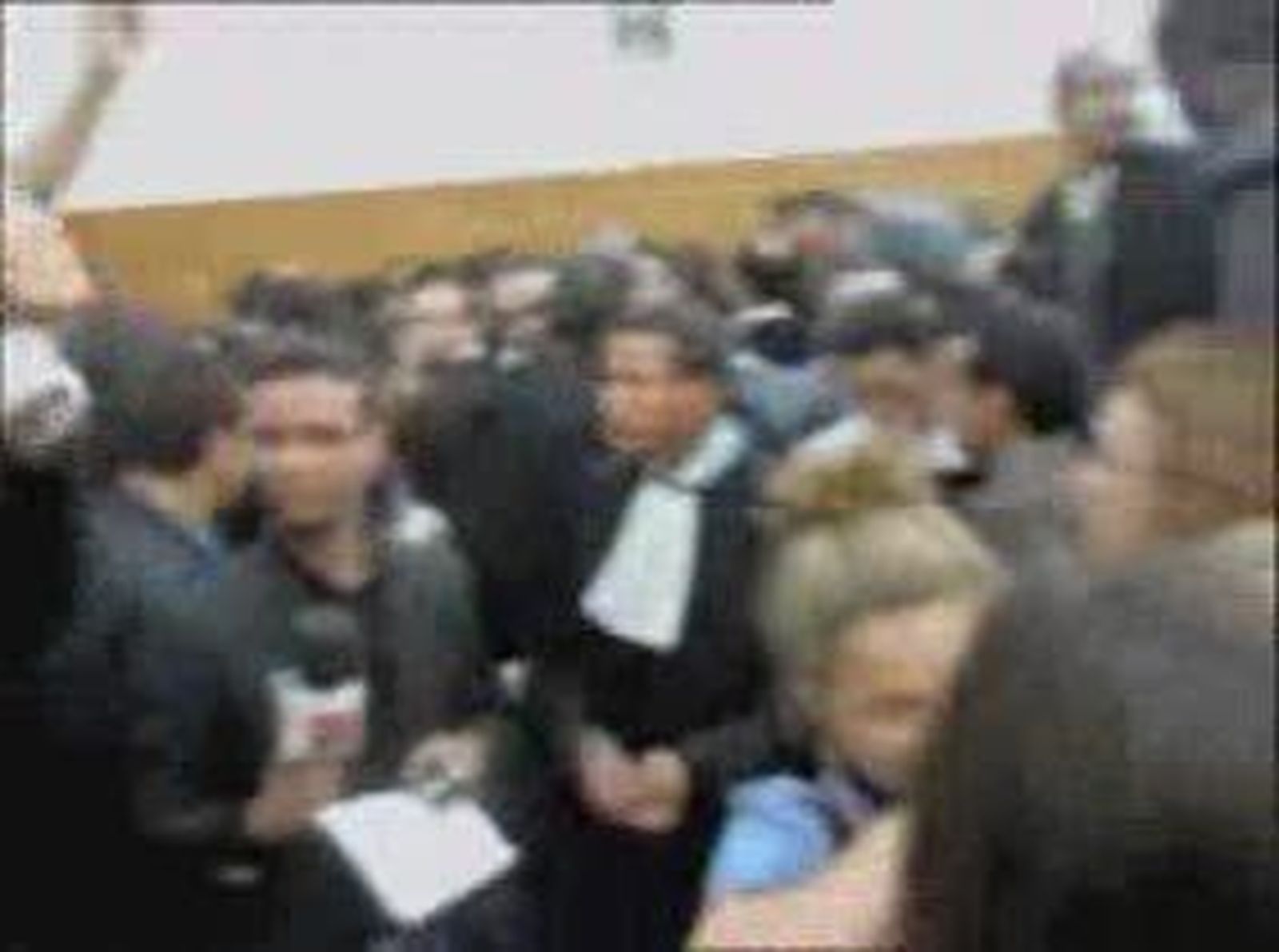 Agredidos periodistas en juicio contra saharauis