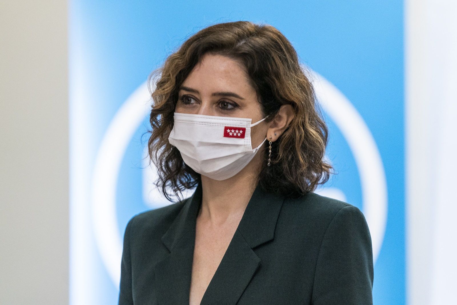 Ayuso pide "contundencia" al Gobierno en materia de seguridad contras las bandas