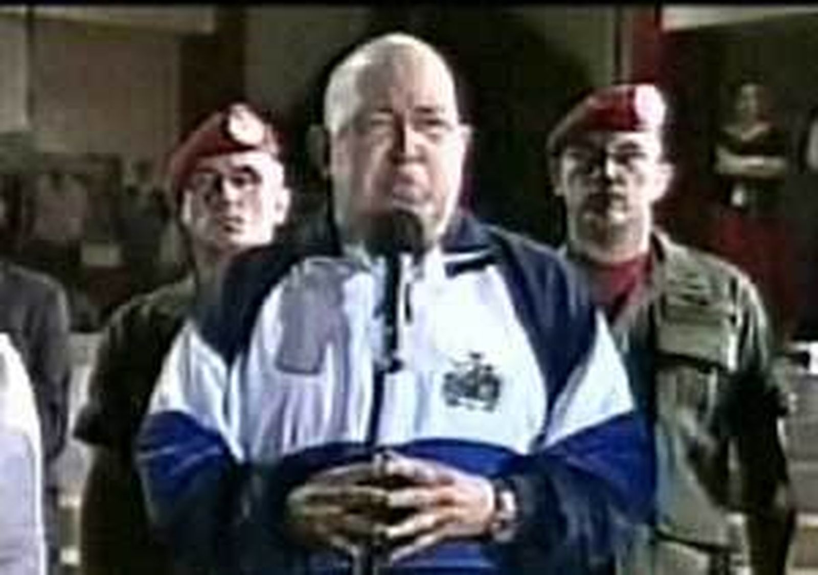 Hugo Chávez desmiente haber sido ingresado de urgencia por motivos de salud