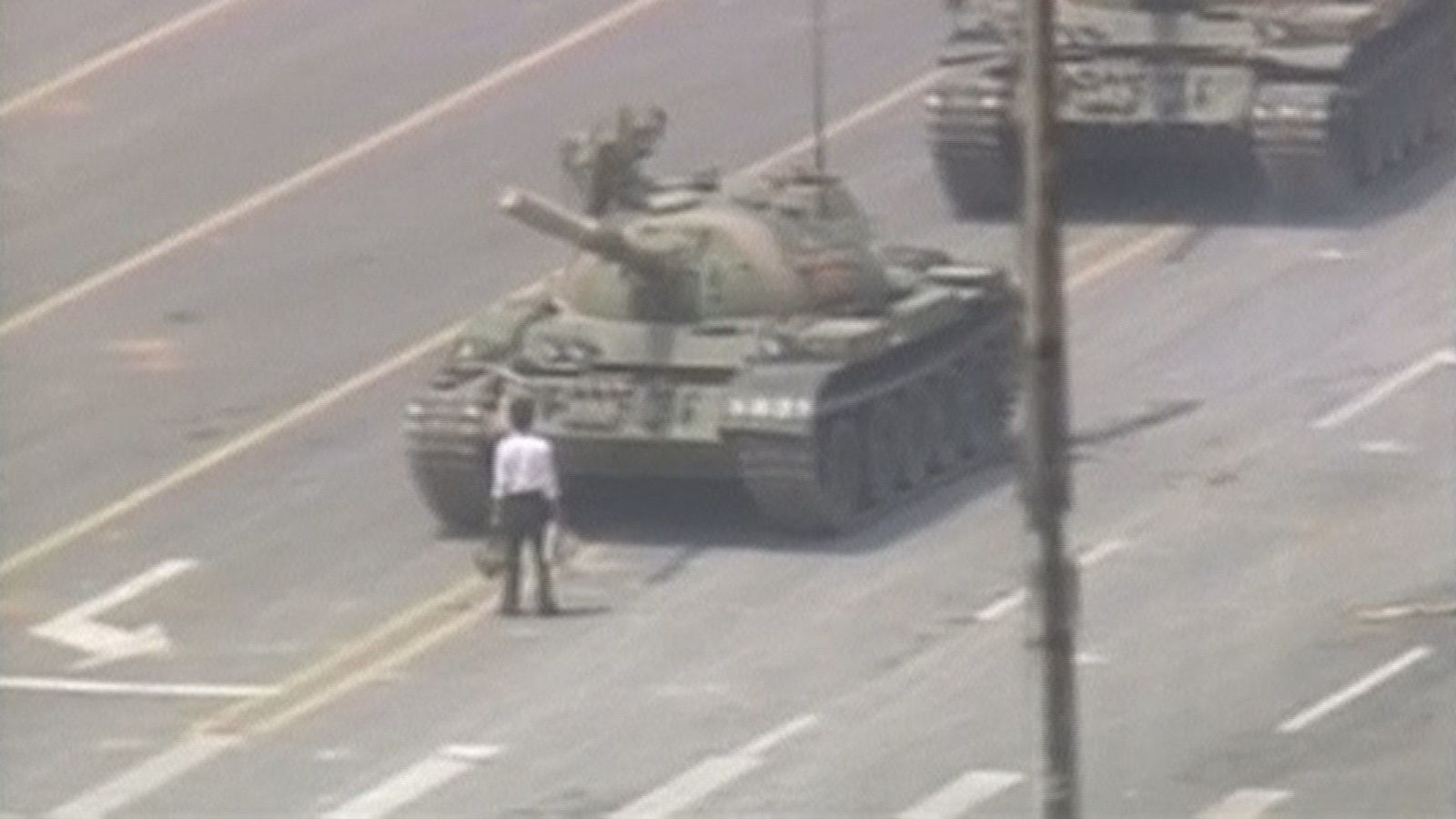 Tiananmen: Del luto por un reformista a la masacre para ahogar las protestas