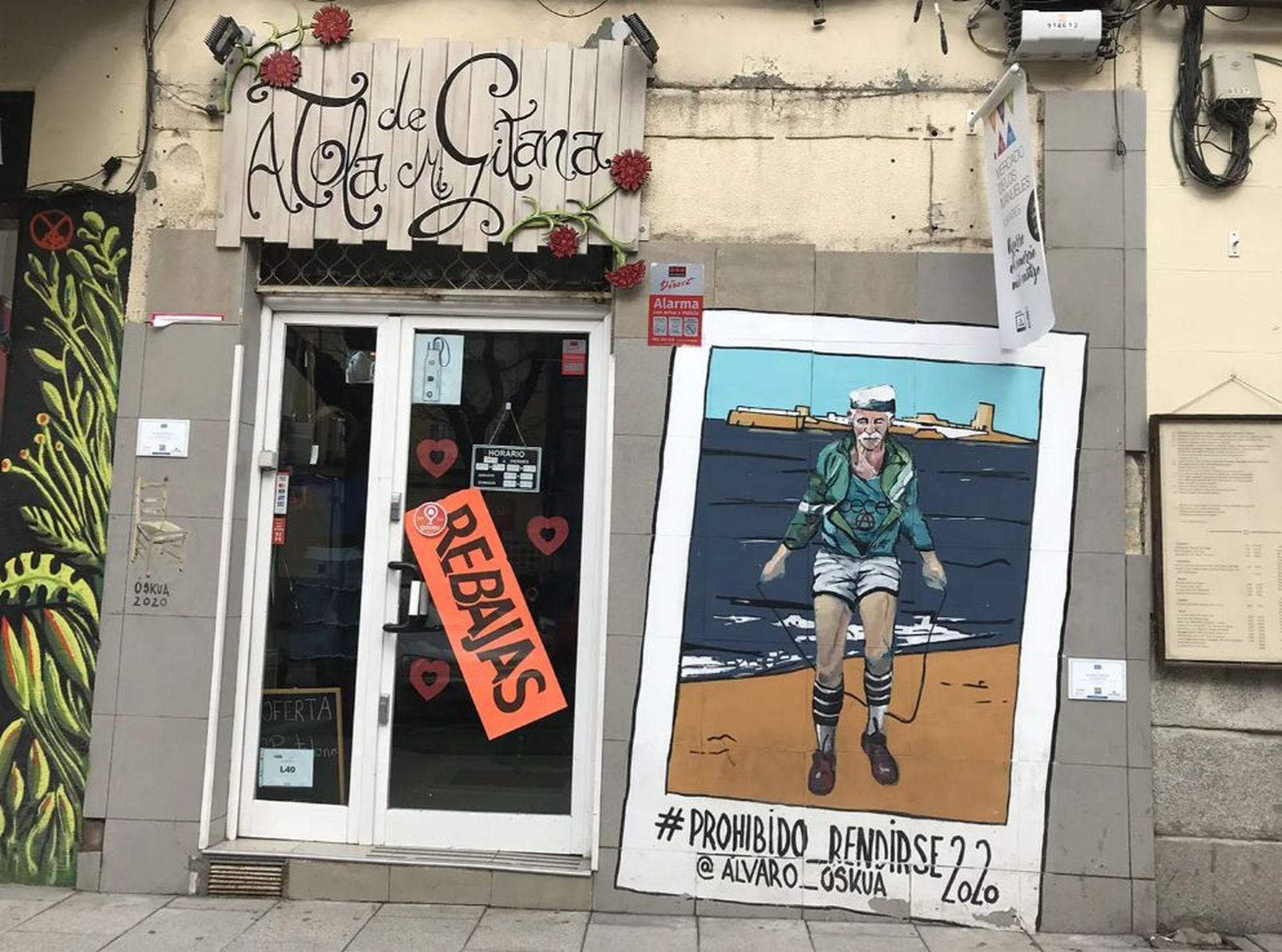 Una de las intervenciones realizadas en el local 'A tola de mi gitana'