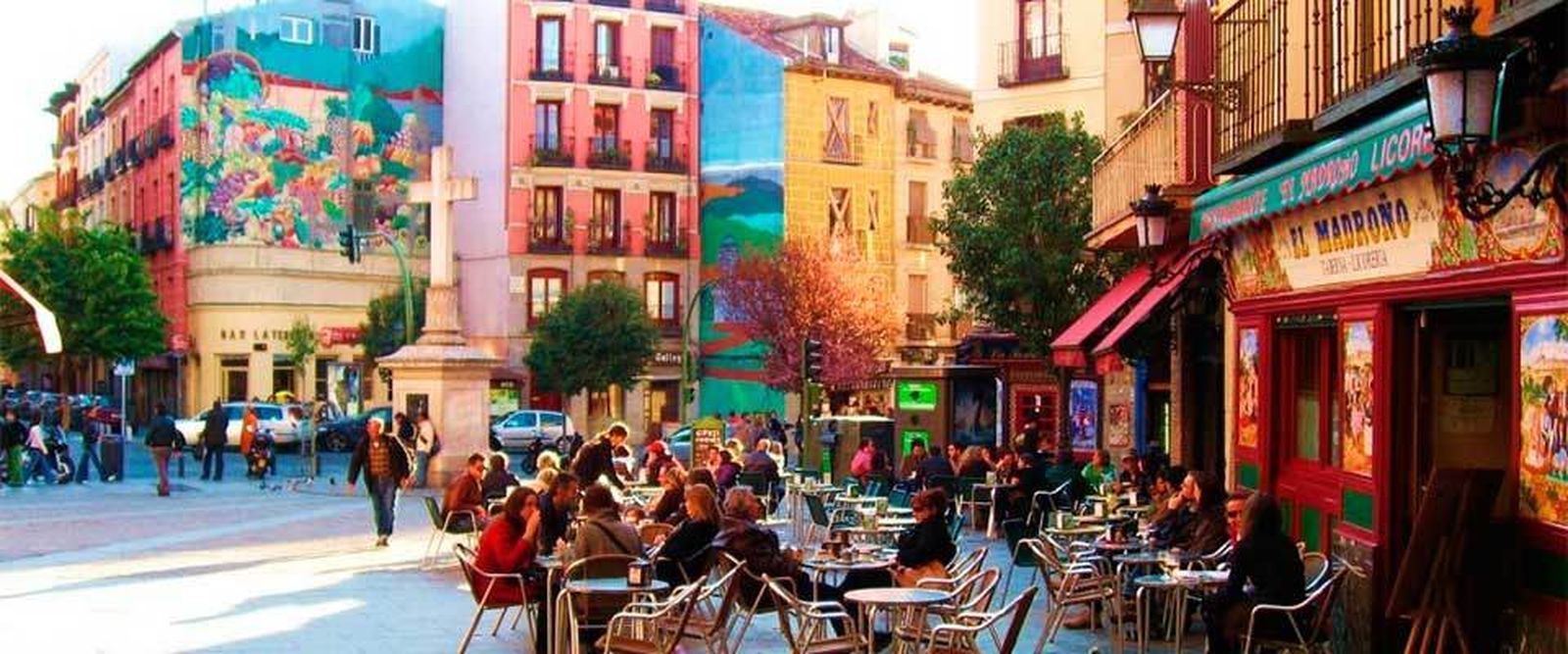 Carmena y las agencias de viaje, contra las despedidas de soltero clandestinas