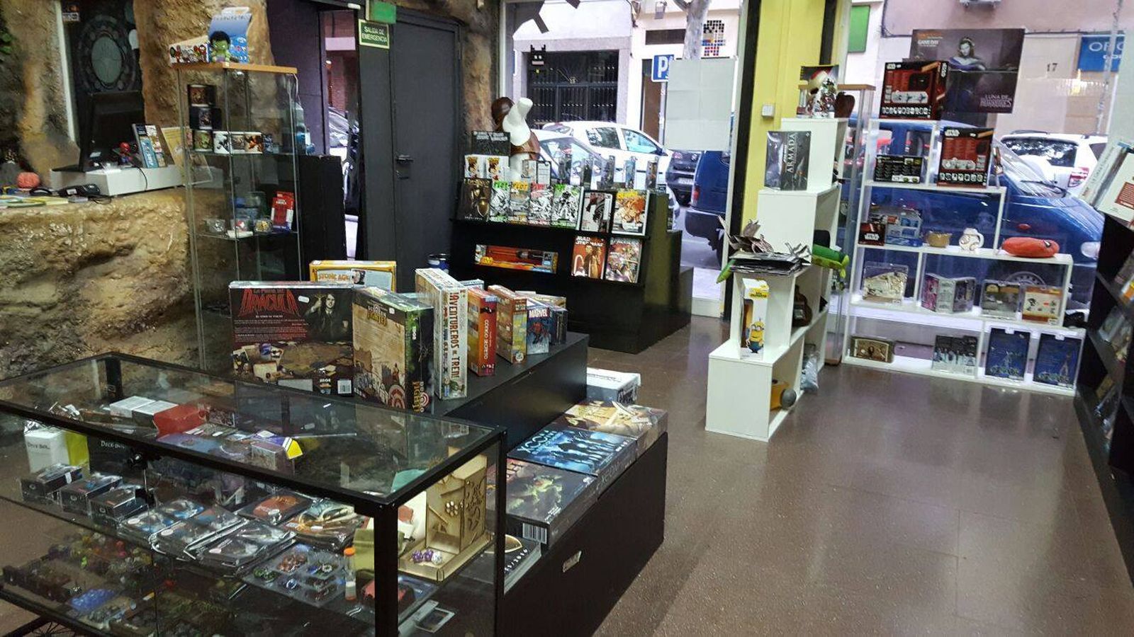 Interior de la tienda 'El mono araña'