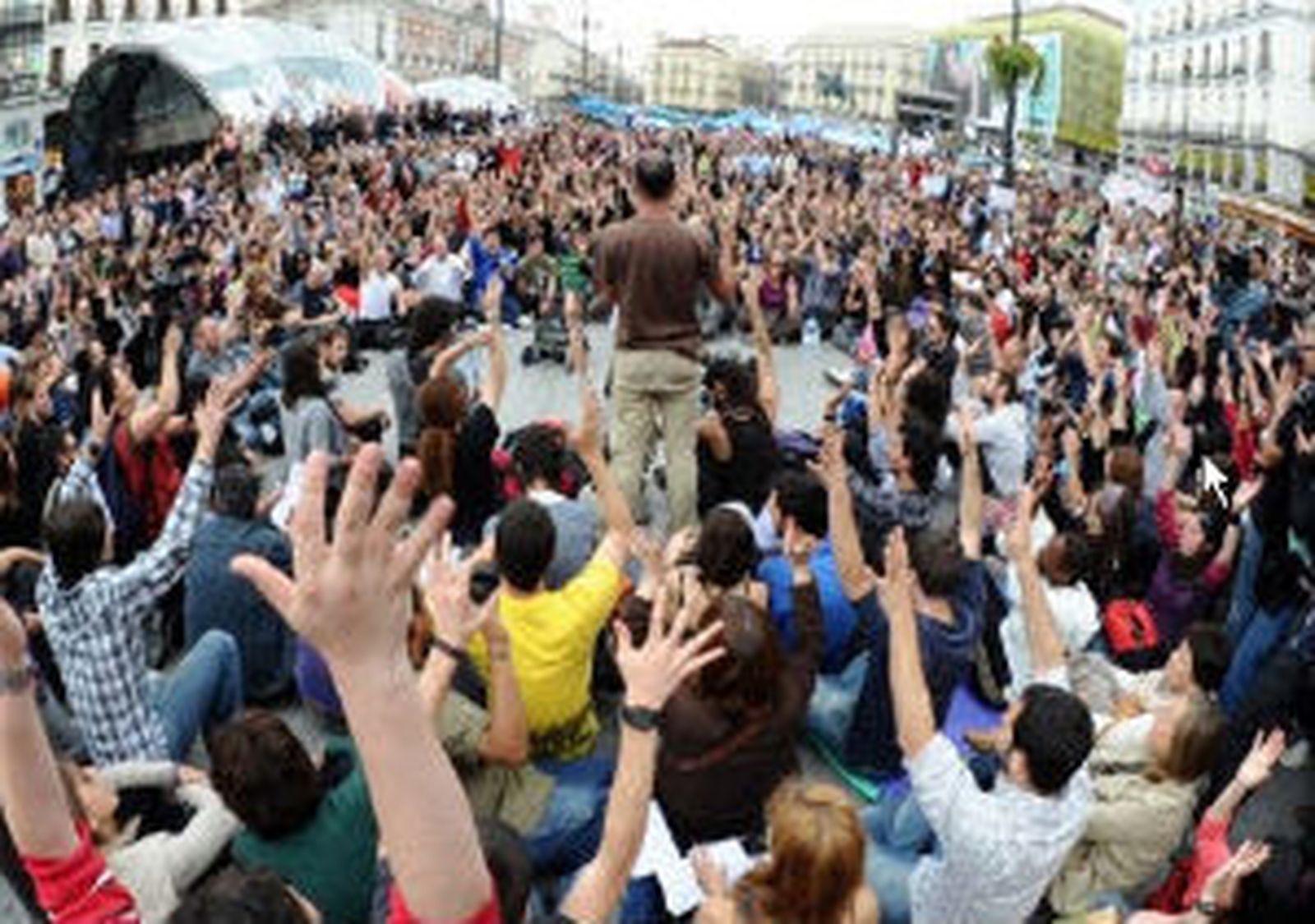 La asamblea de Sol prohíbe a los medios grabar en cuatro zonas de la acampada