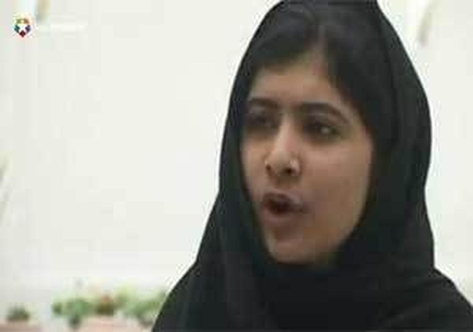 Malala, una niña pakistaní defensora de los derechos humanos, tiroteada por los talibanes