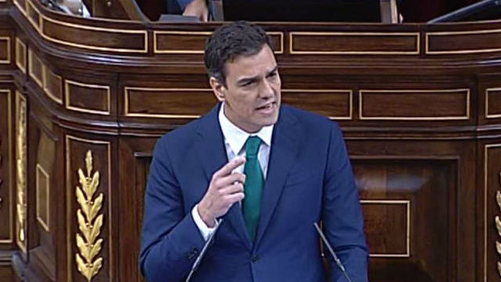 El PSOE avisa a Rajoy que nadie creerá los "conejos" que "saque de la chistera" en el debate del Estado de la Nación