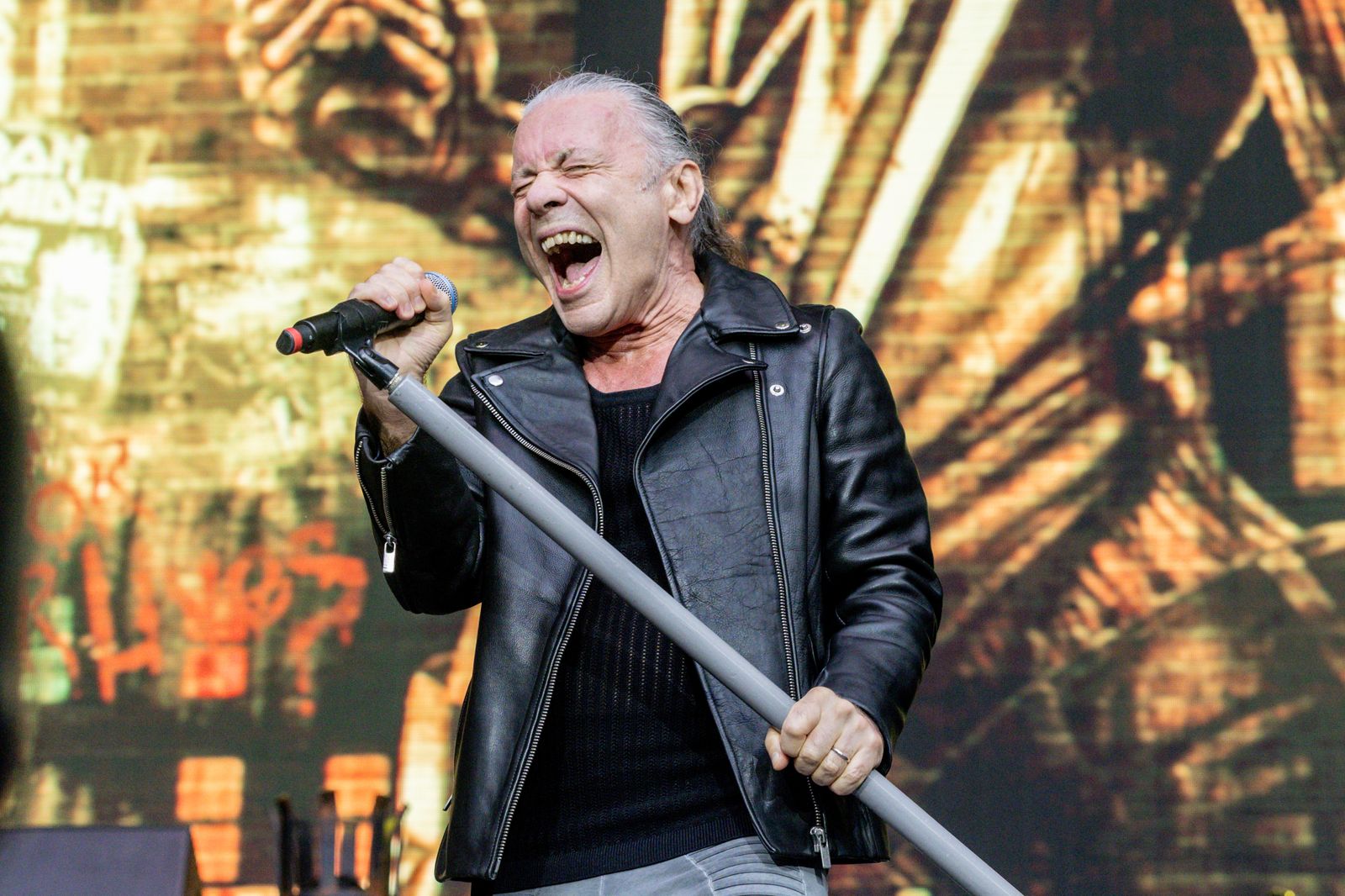 Iron Maiden arrasa Madrid en el Metropolitano con un concierto de heavy metal y nostalgia