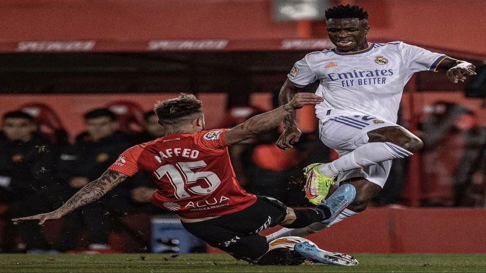 Butragueño denuncia "entradas muy peligrosas" a Vinícius y Rodrygo