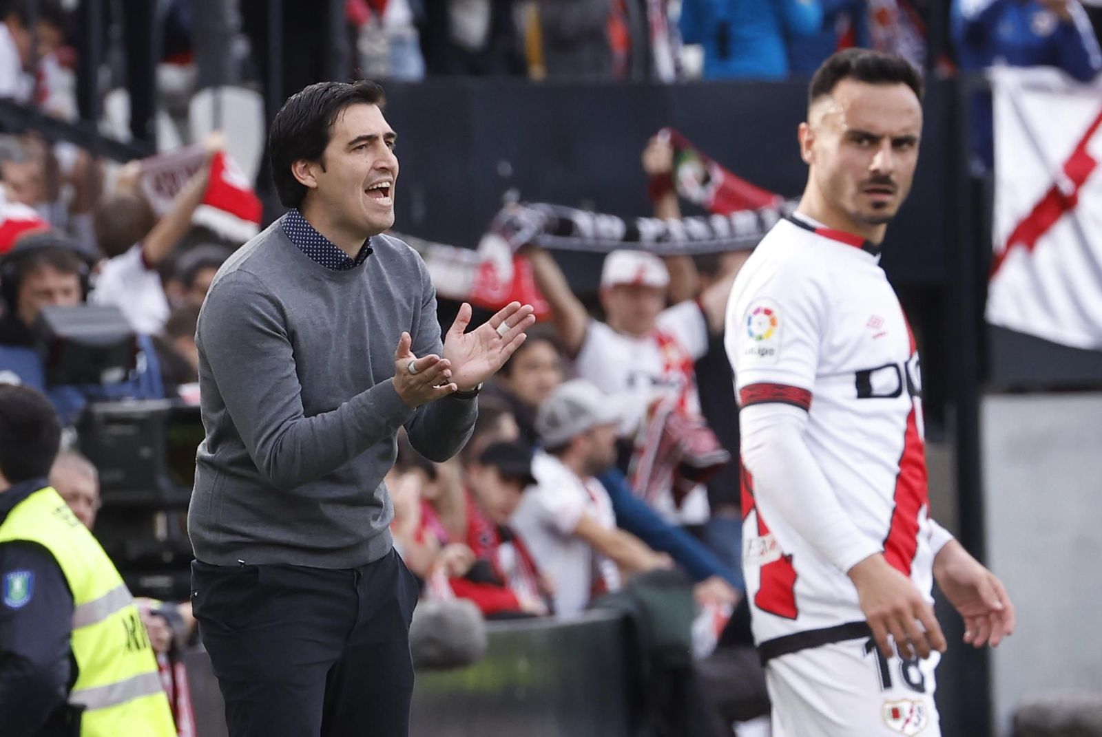 Iraola avisa sobre el Cádiz: "Si no salimos con la intensidad adecuada nos va a costar"
