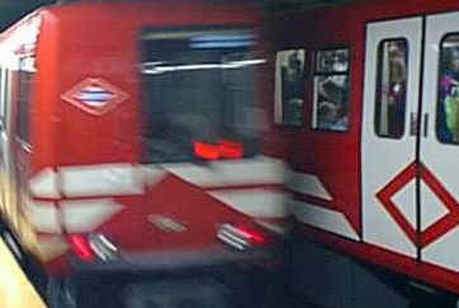 Más de 400.000 viajeros en las nuevas estaciones de Metro