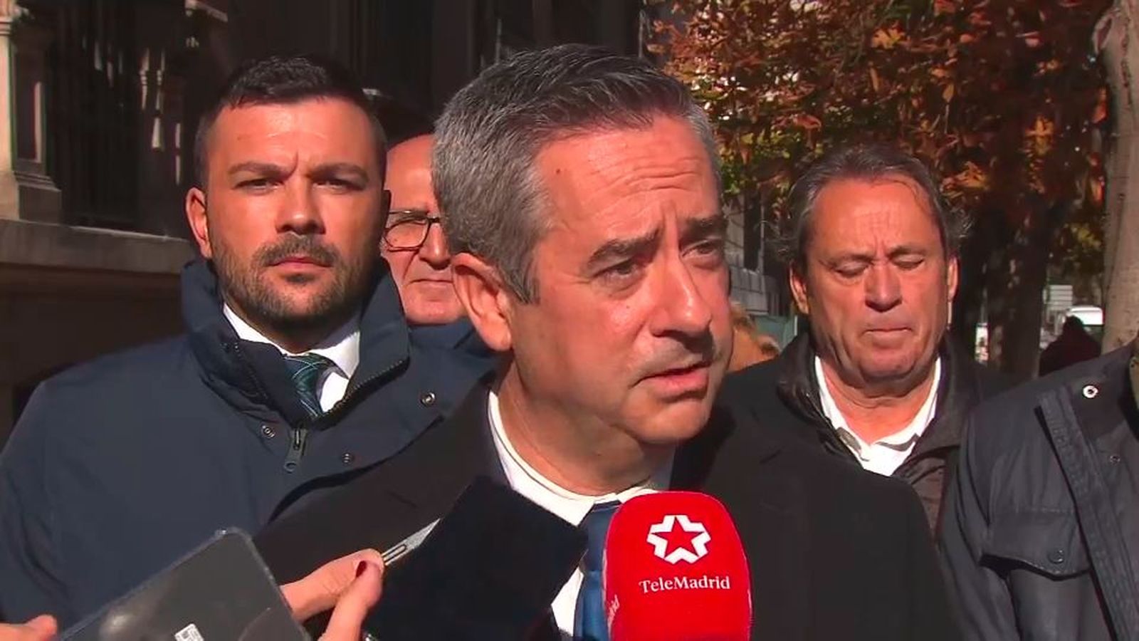 Ocho alcaldes de la Sierra Norte unen fuerzas para salvar del cierre la casa cuartel de Torrelaguna