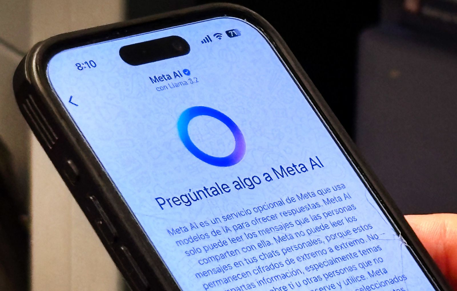 Aplicación de WhatsApp con la IA de Meta