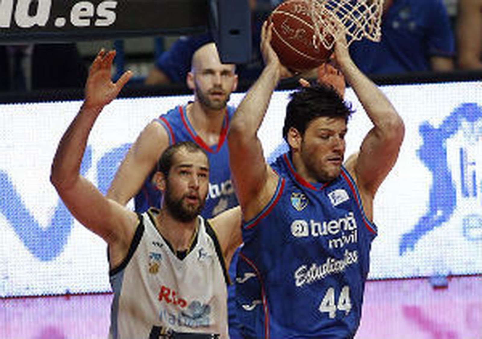 Estudiantes ante Monbús