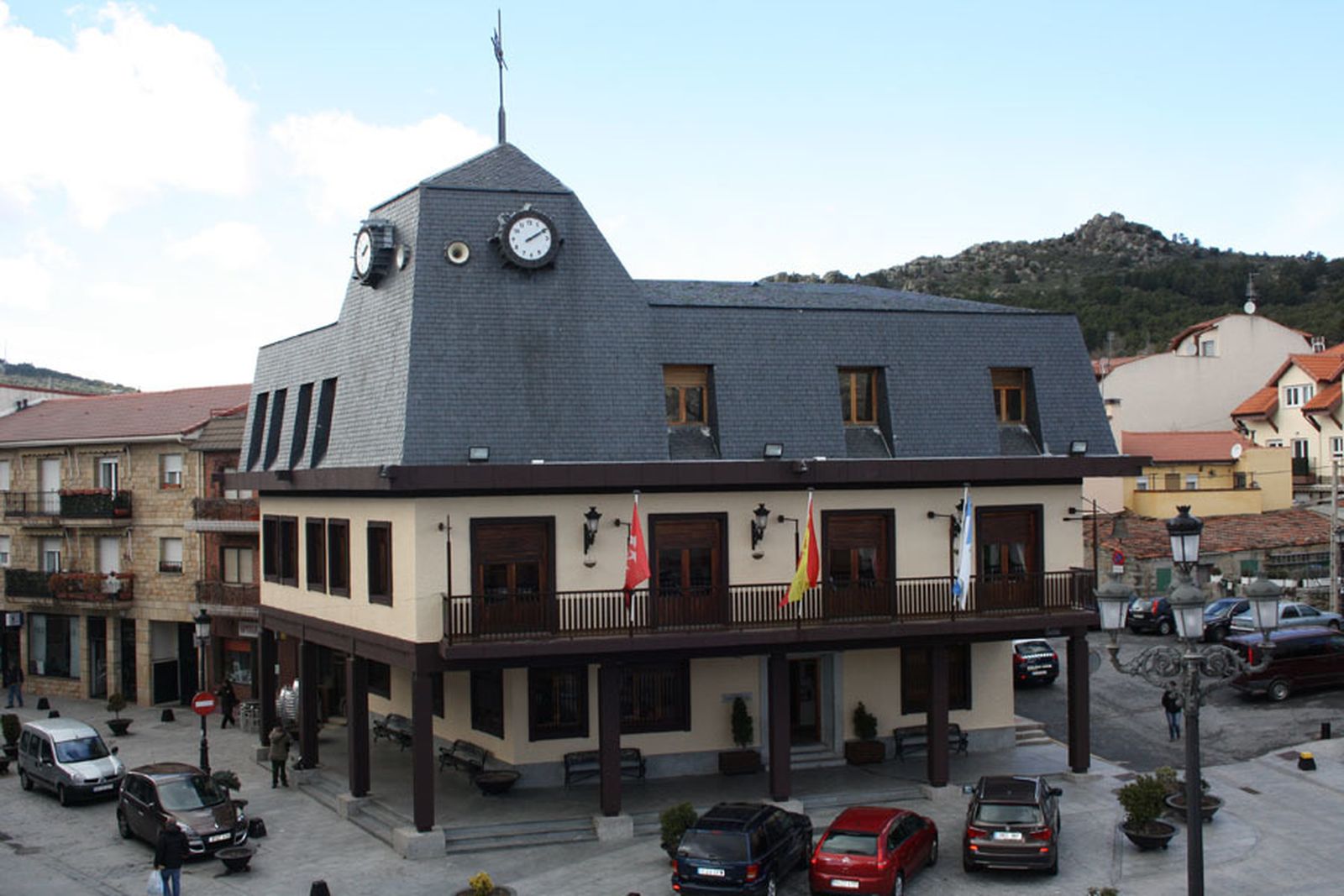 Plaza de la Constitución de Becerril de la Sierra