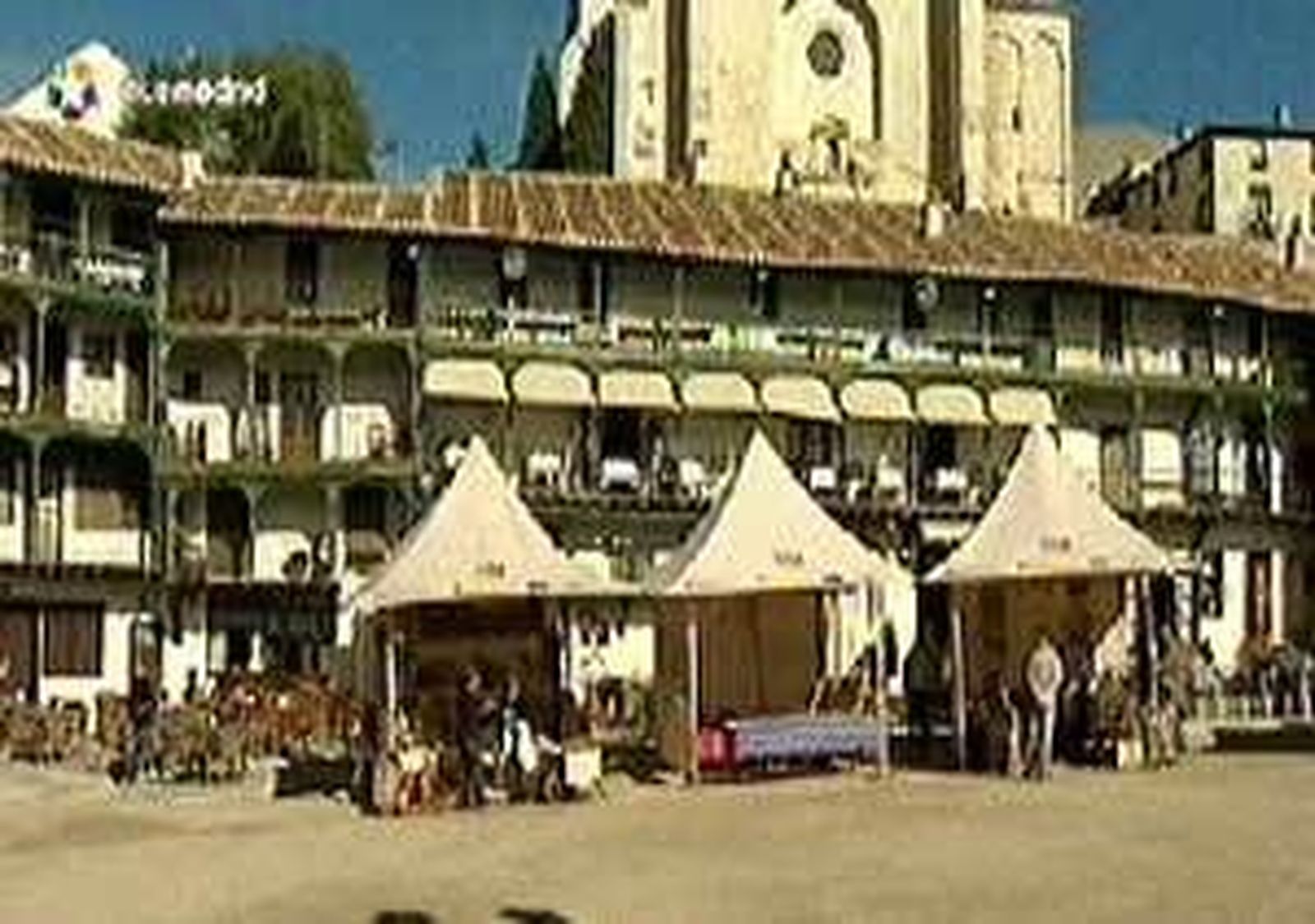 Pinchos y cócteles en la I Feria de la Tapa  de Chinchón
