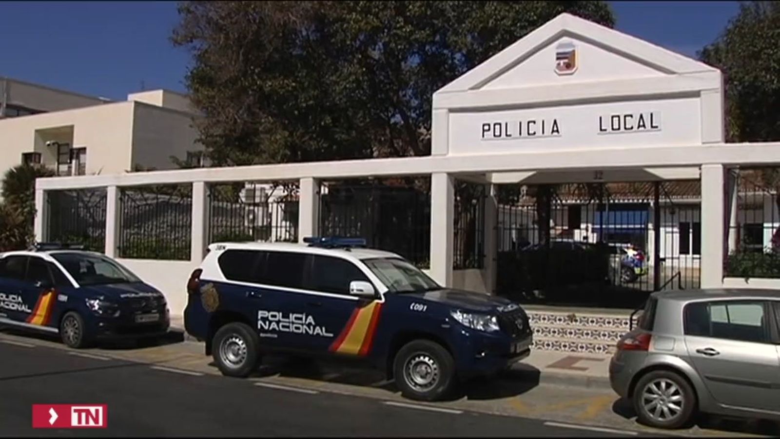 Chica salta por el balcón en Torremolinos para huir de una agresión