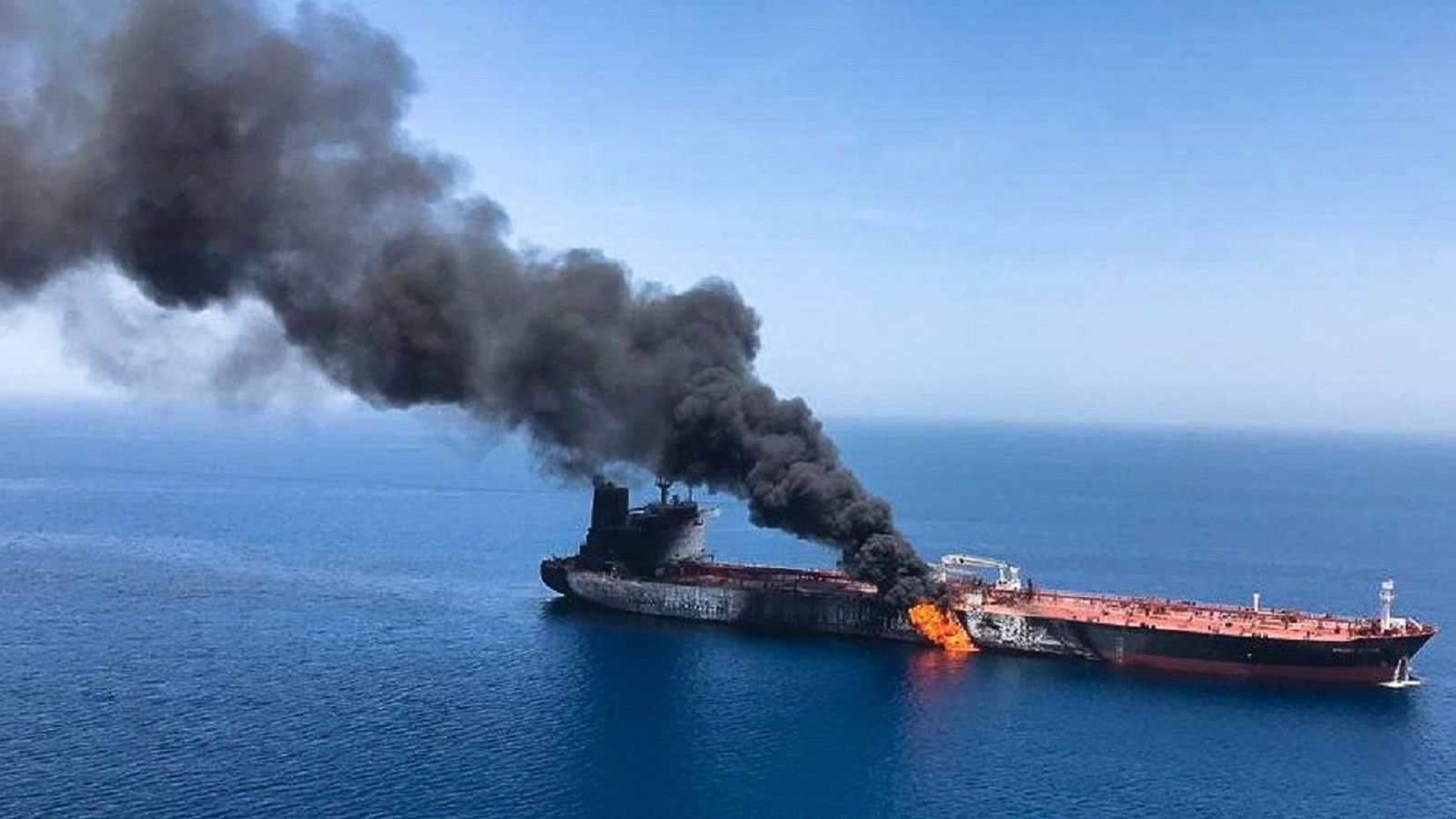 El precio del petróleo marca máximos anuales debido a la crisis del Golfo Pérsico