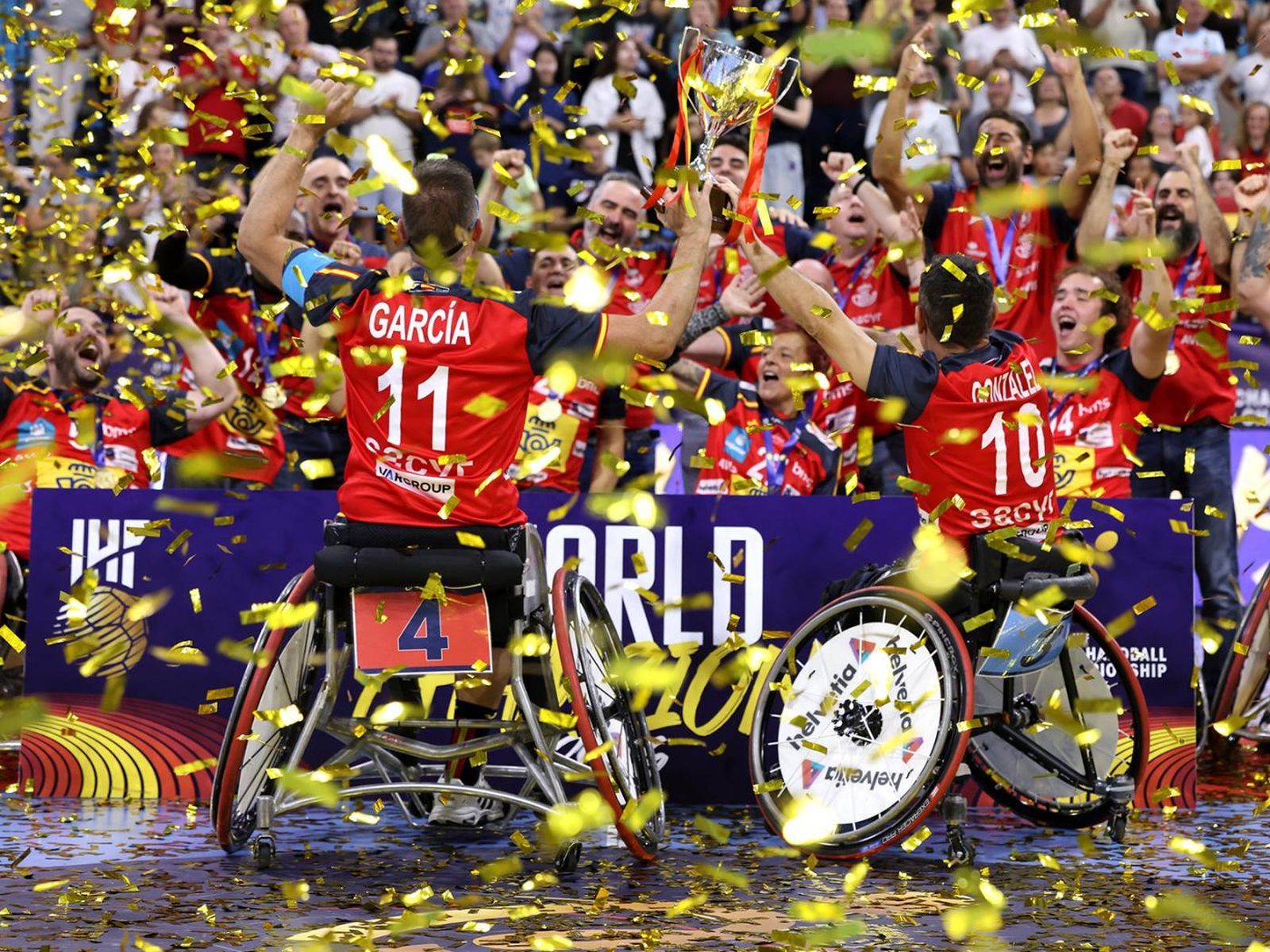 Balonmano en silla de ruedas