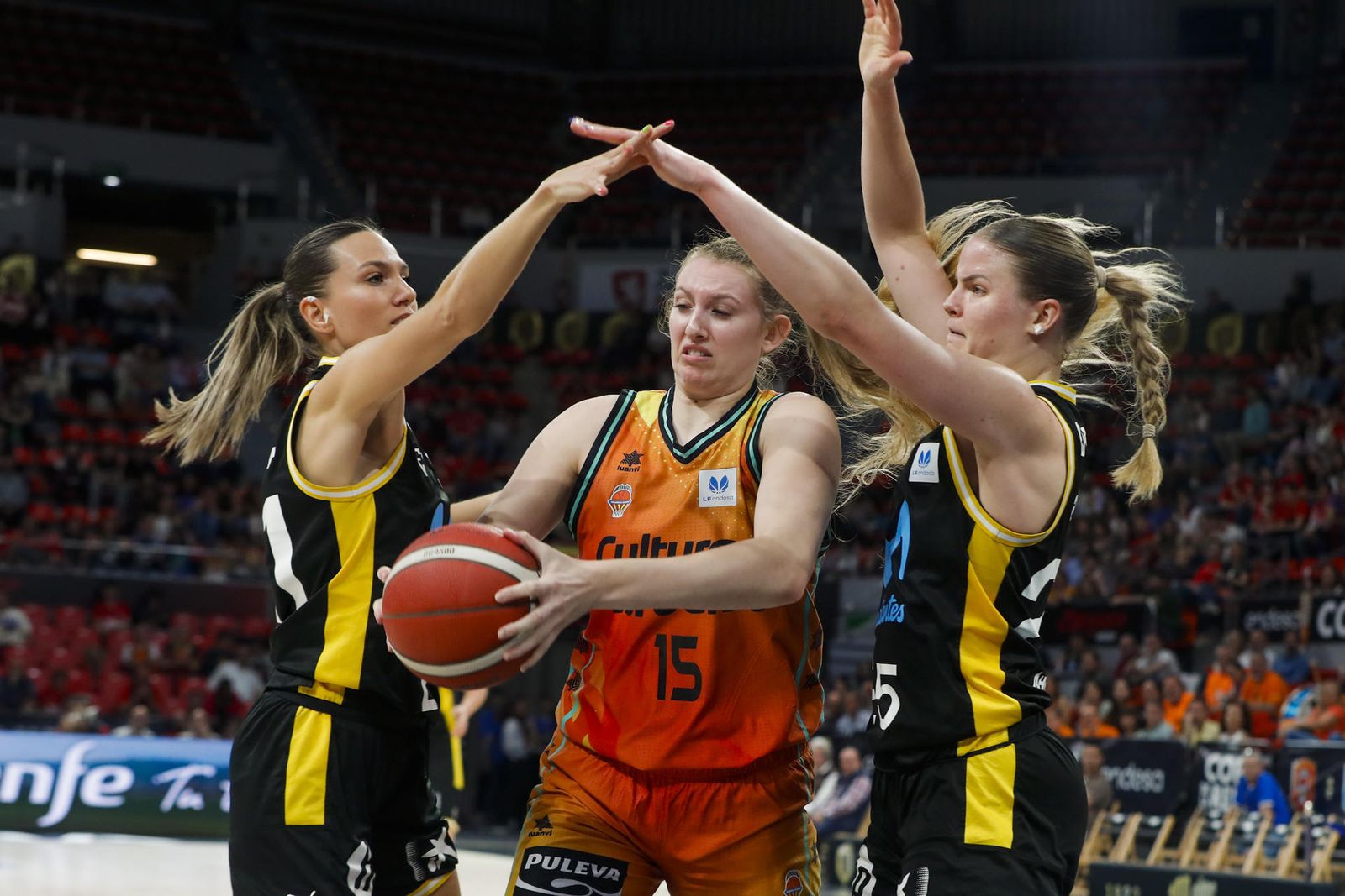 Estudiantes - Valencia Basket