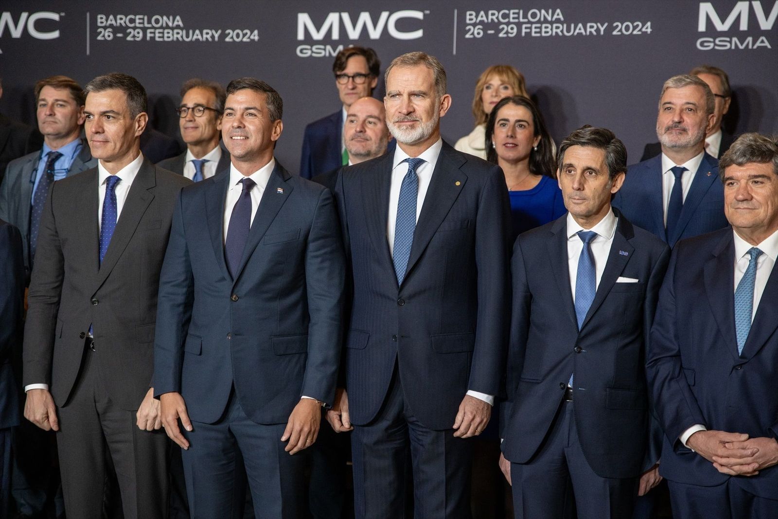 El Rey, Sánchez y Aragonés juntos en la cena del Mobile World Congress en Barcelona