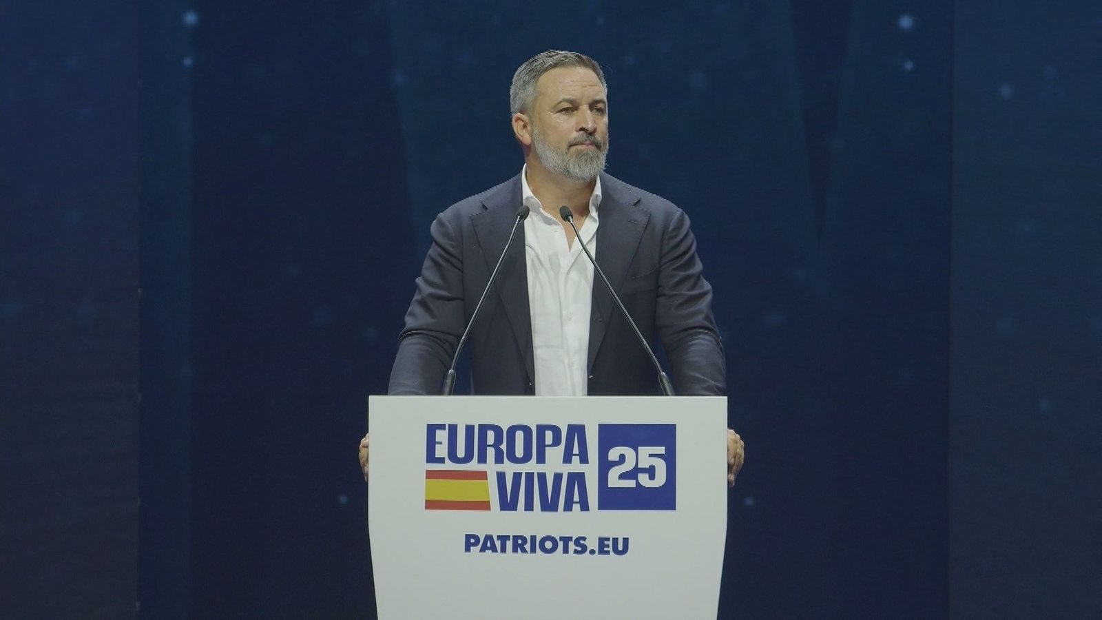 Abascal anticipa un pacto PP-PSOE para "silenciarles": "Están dispuestos a pactar con Satanás"