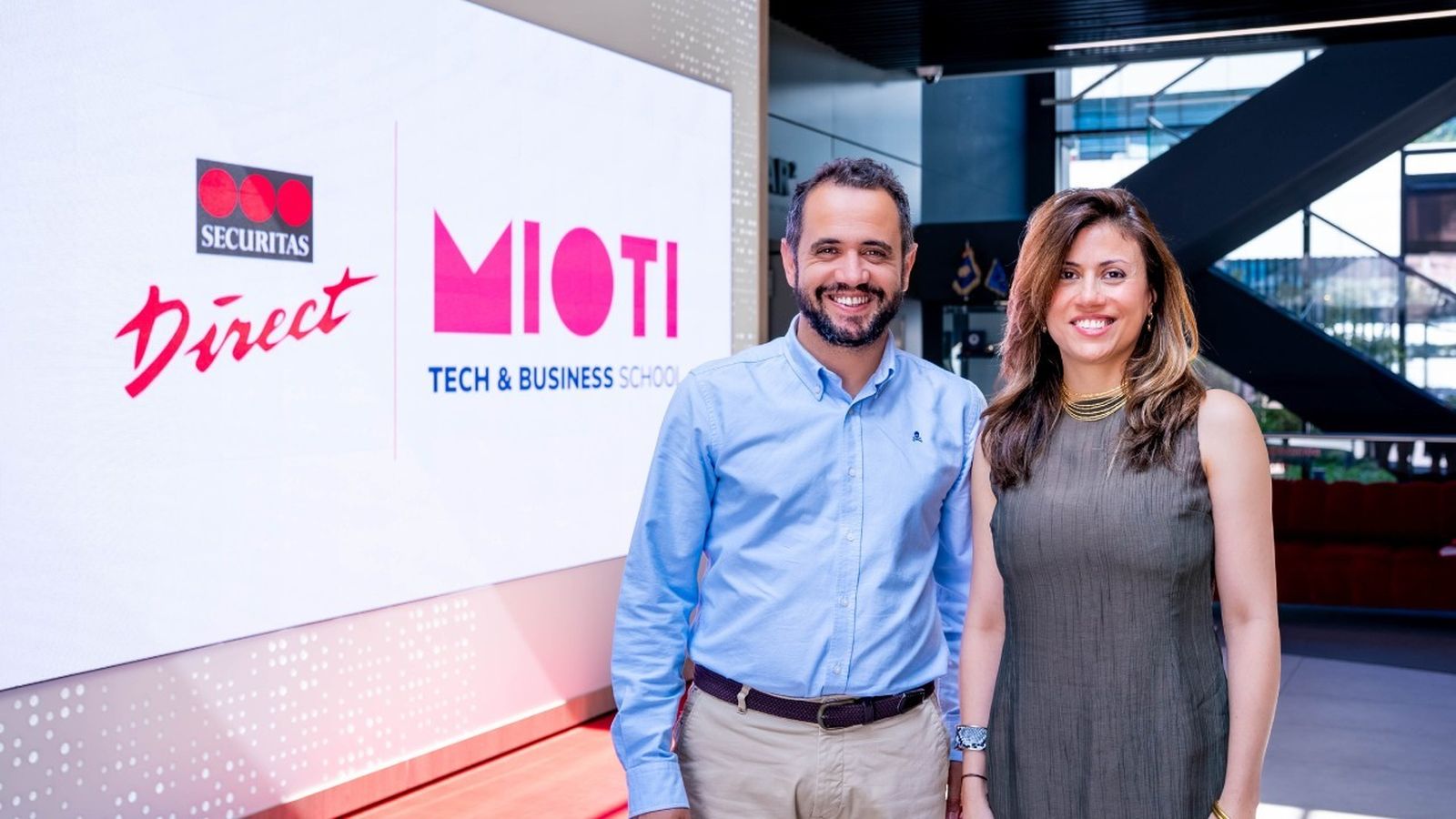 25 becas para formarse en inteligencia artificial con Mioti y Securitas Direct