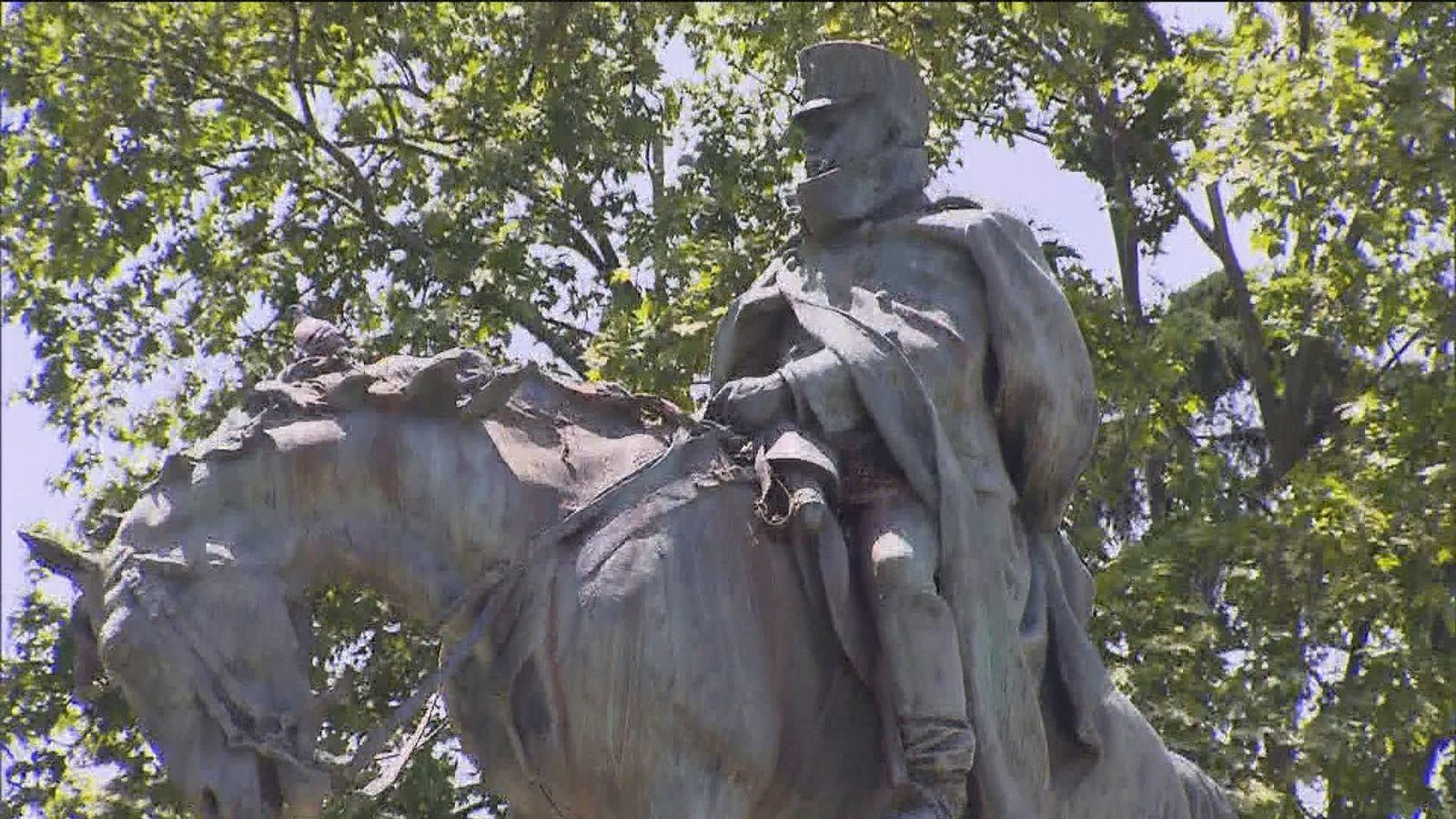 La estatua del general Martinez Campos, en El Retiro, será restaurada