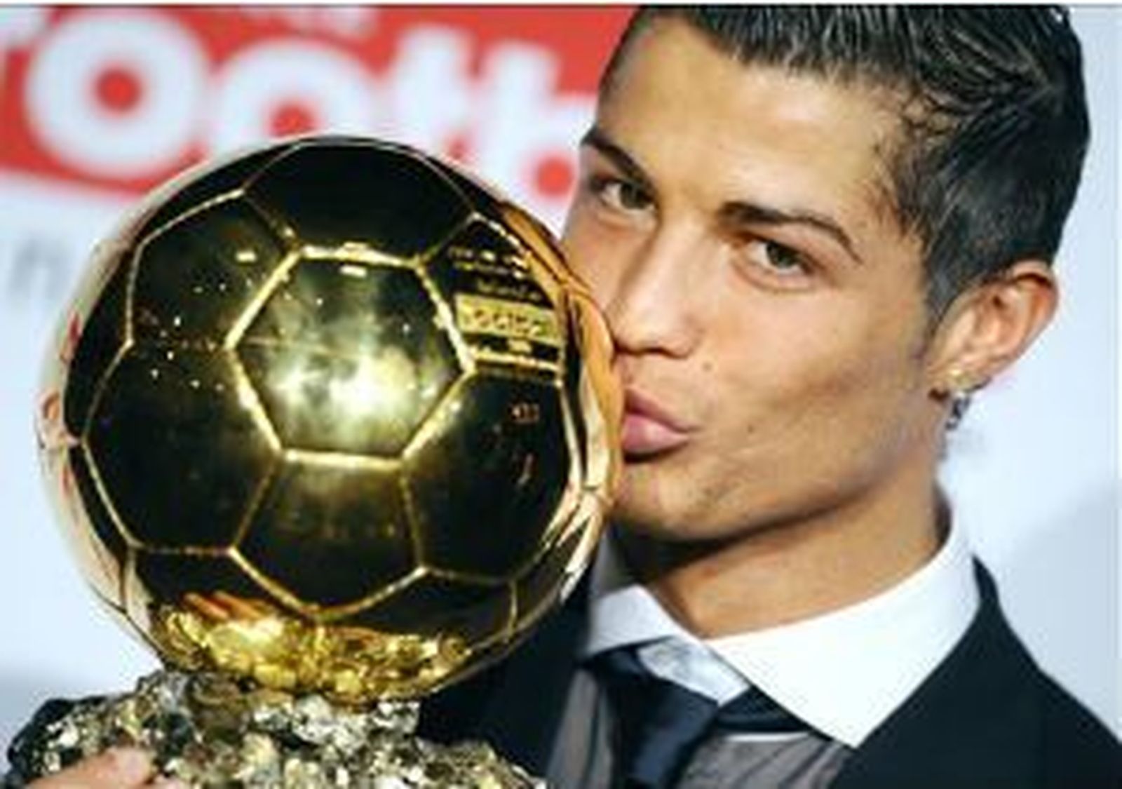 CR7, candidato a Balón de Oro con Bale, Messi, Neymar, Xavi e Iniesta