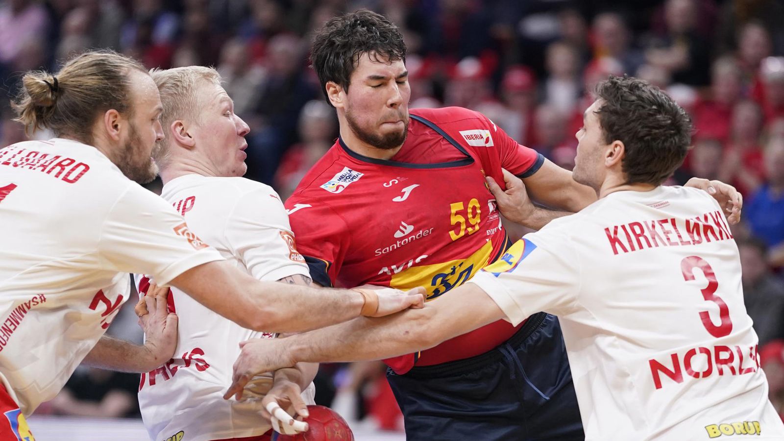 España cae ante Dinamarca