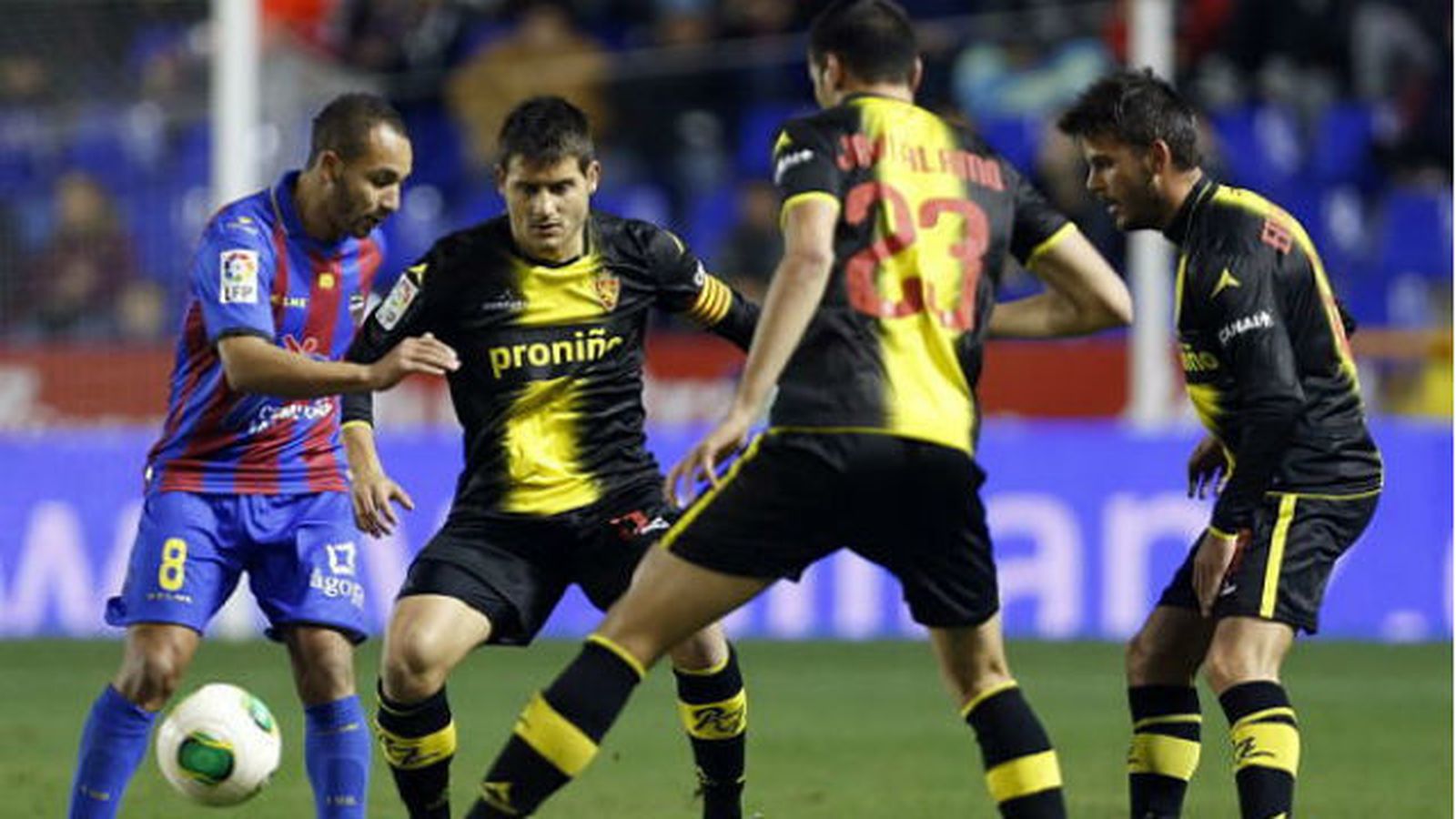 Levante-Zaragoza, de la temporada 2010-2011