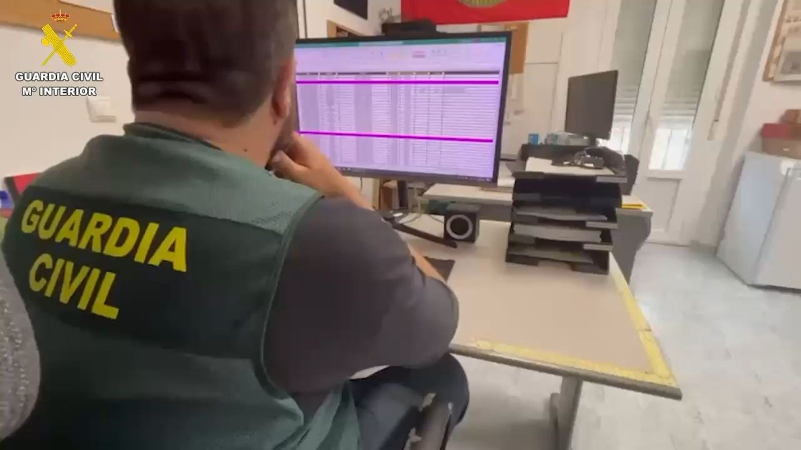 Desarticulada una red criminal que estafó 400.000 euros mediante llamadas que simulaban ser bancos