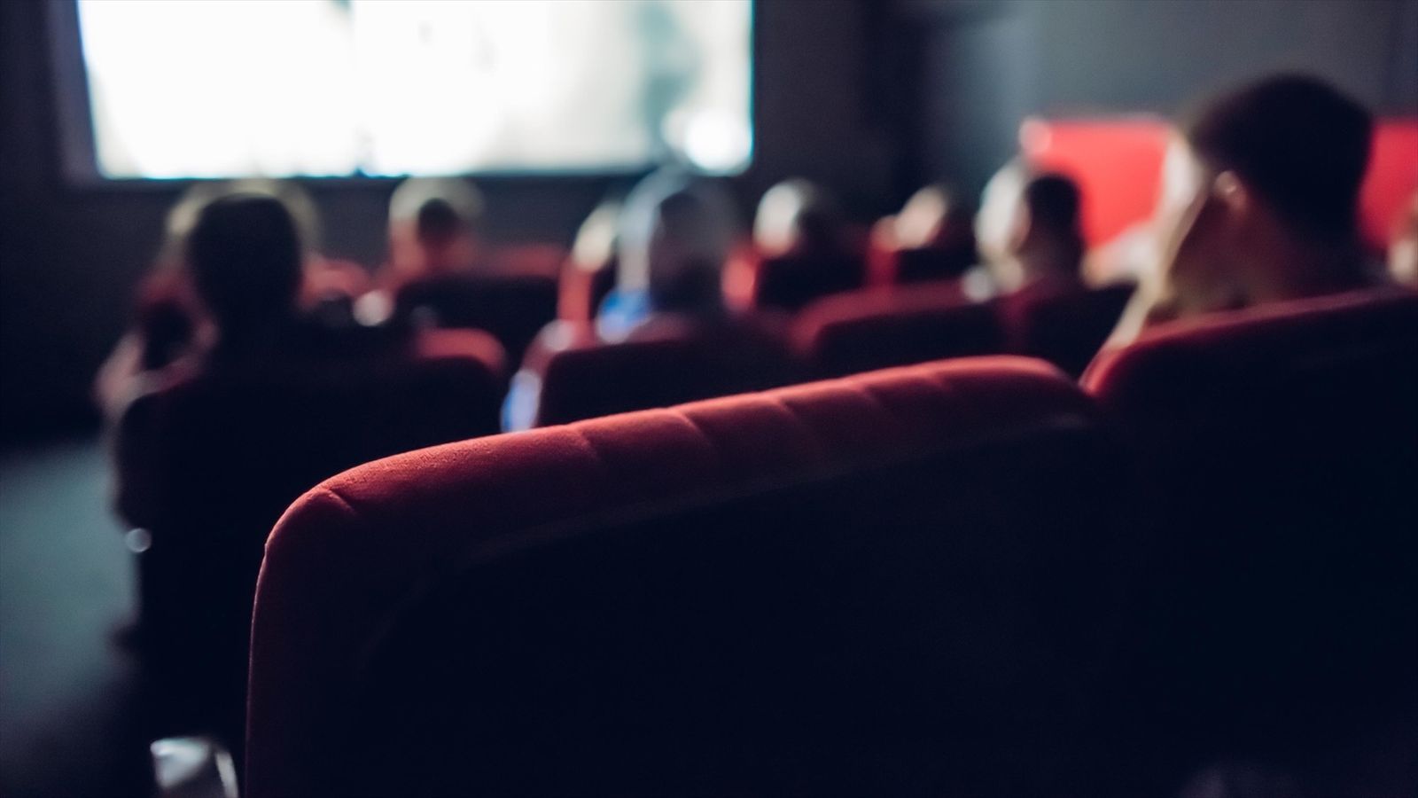 La cartelera se pone en modo 'thriller'