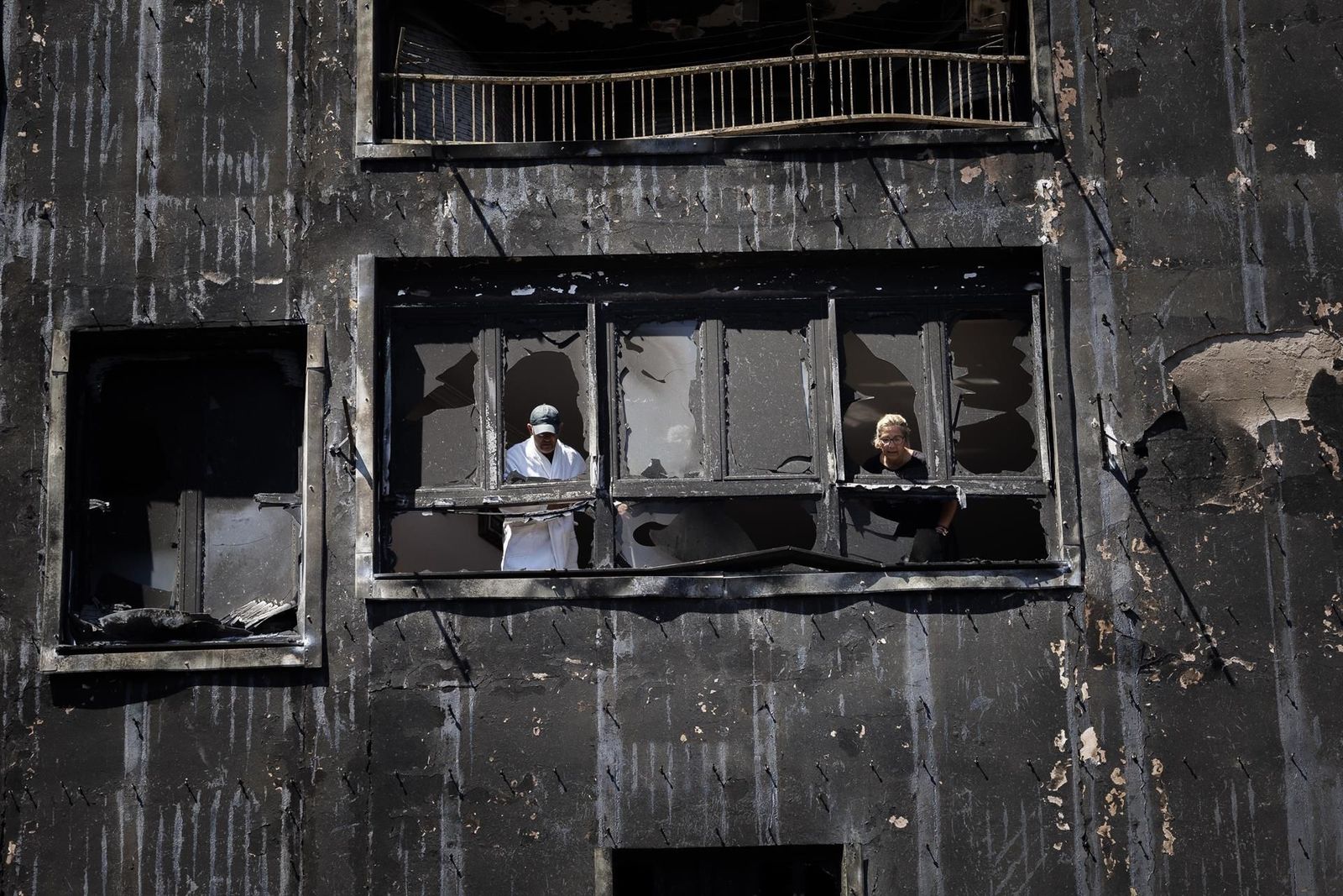 La "caótica y desoladora" vuelta a casa en Bejís tras el incendio