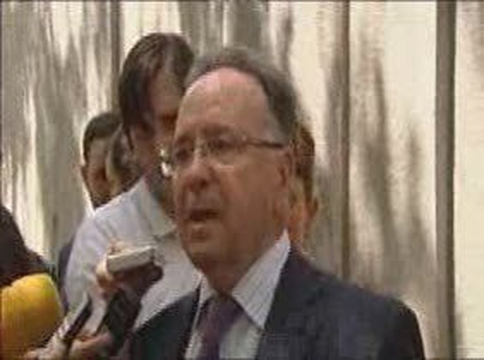 Varias asociaciones presentan una querella  criminal contra los jueces del Constitucional que avalaron a Bildu