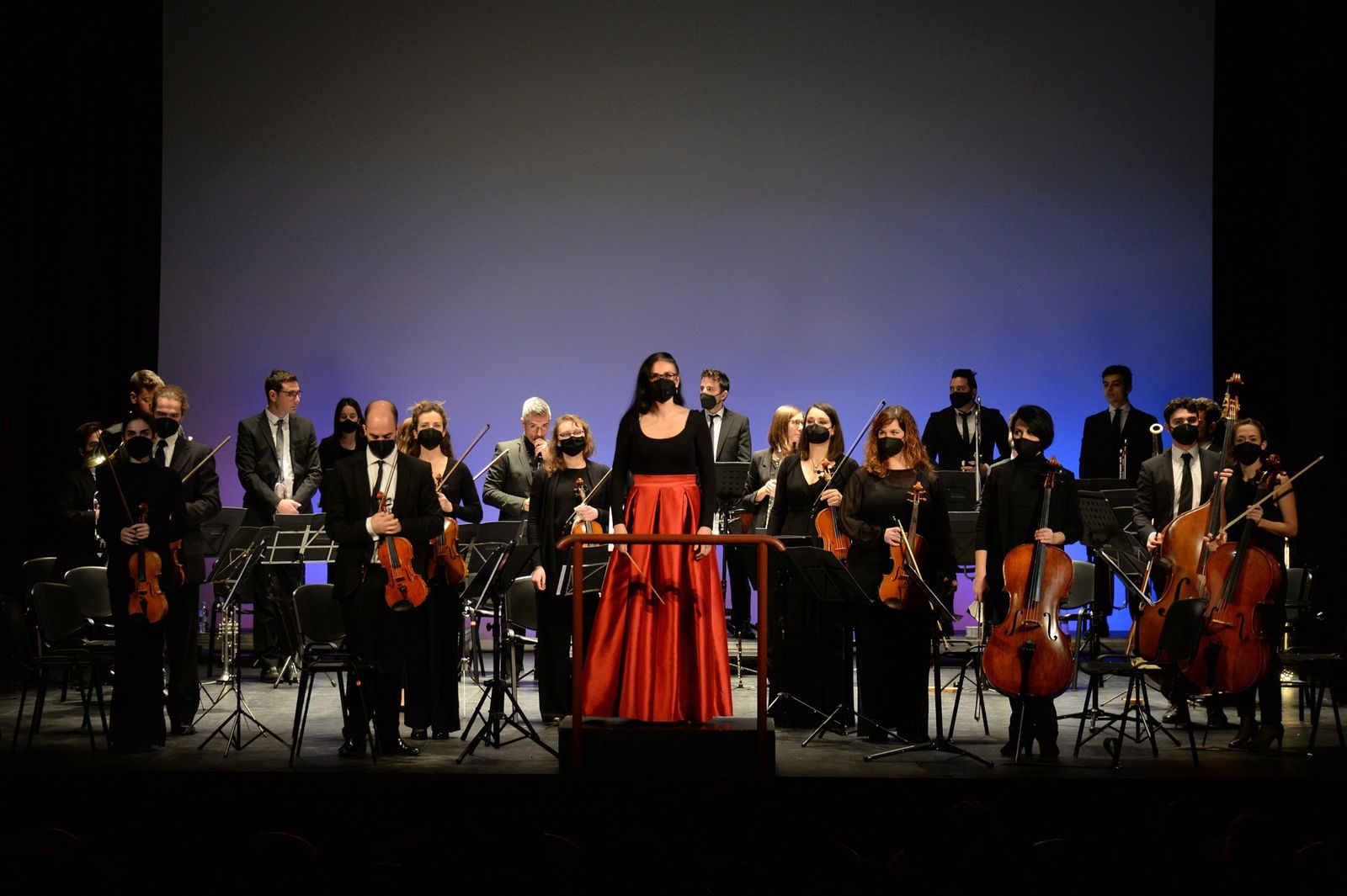 El Teatro Salón Cervantes de Alcalá acogió  el tradicional Concierto de Nochevieja