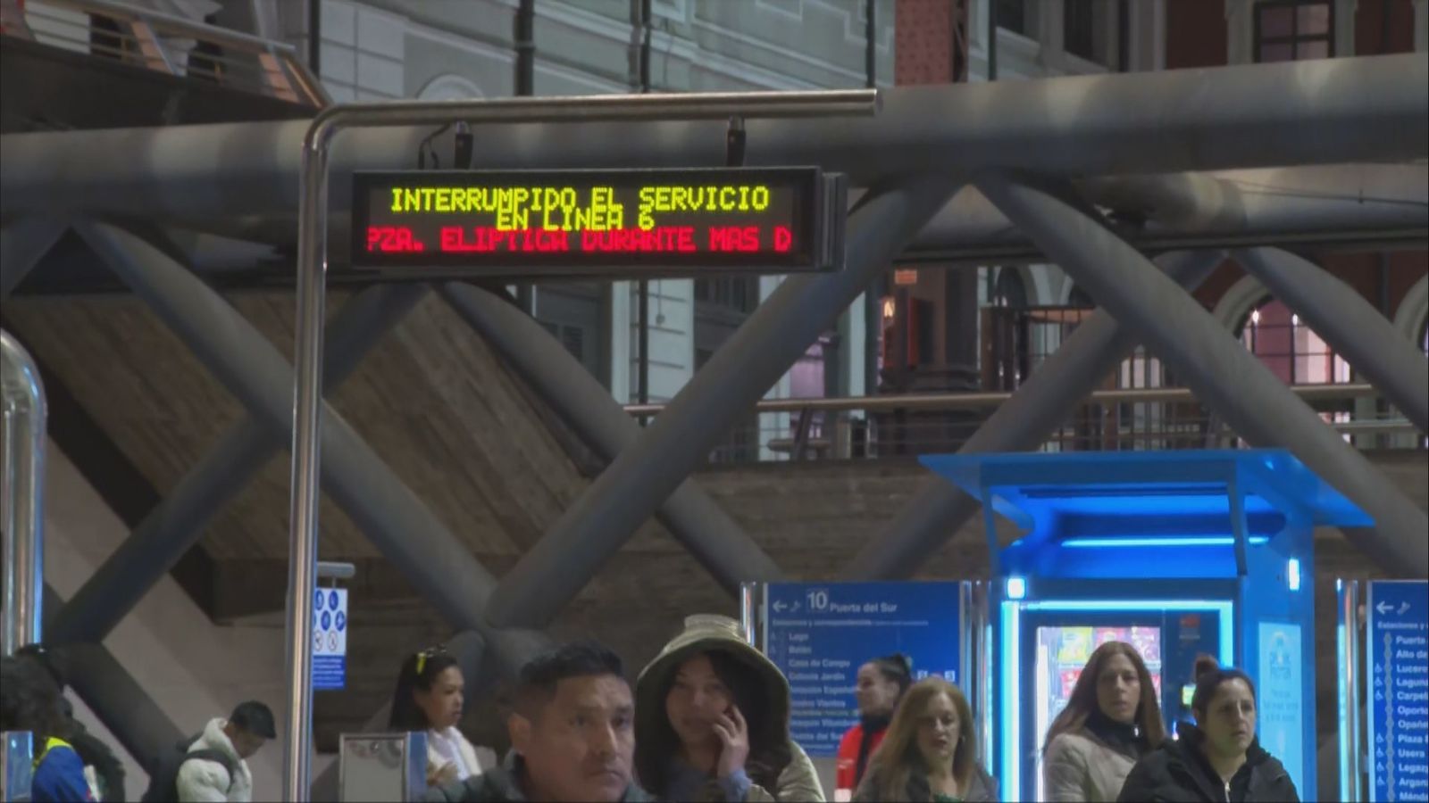 L6 de Metro interrumpida por una incidencia