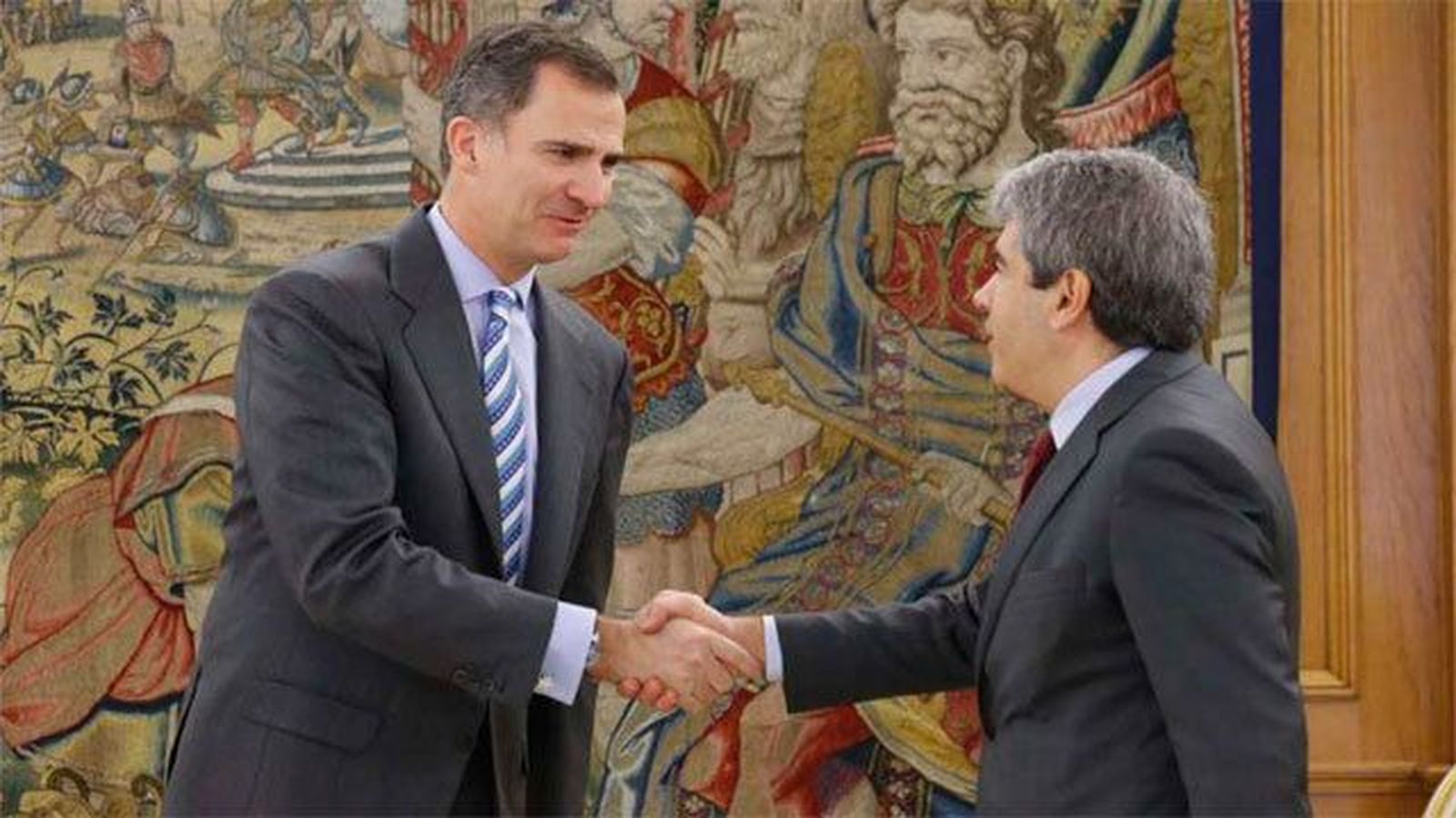 Homs reitera al Rey que no facilitará la investidura de Rajoy ni de Sánchez