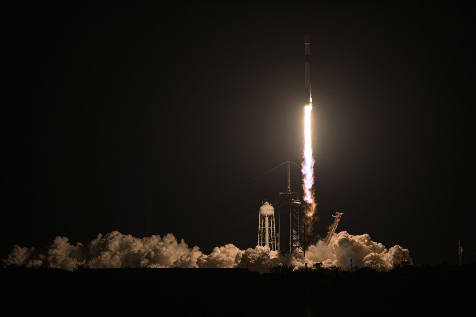 Satélite español SpainSat lanzado desde Florida