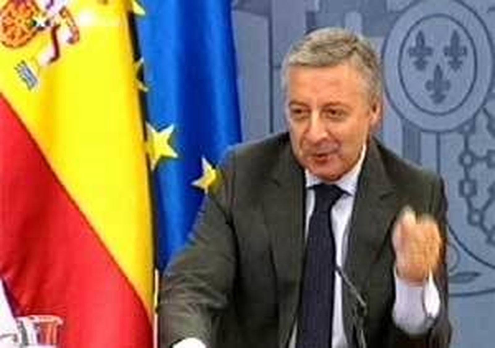 Blanco dice que la prórroga de los Presupuestos es automática y no cabe decreto