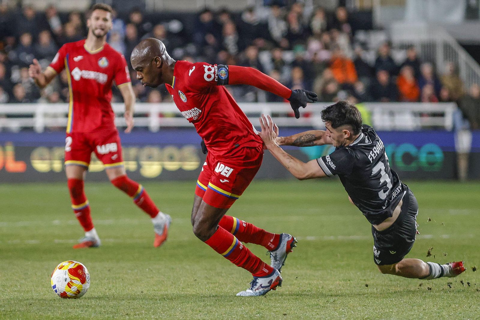 Nyom ante el Burgos