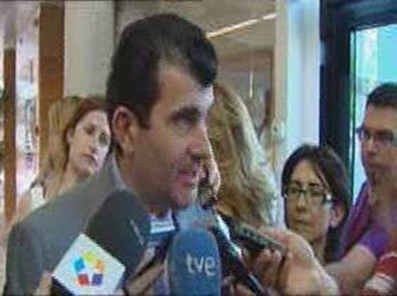 Alcaldes madrileños muestran su respaldo a la propuesta de Aguirre para evitar duplicidades