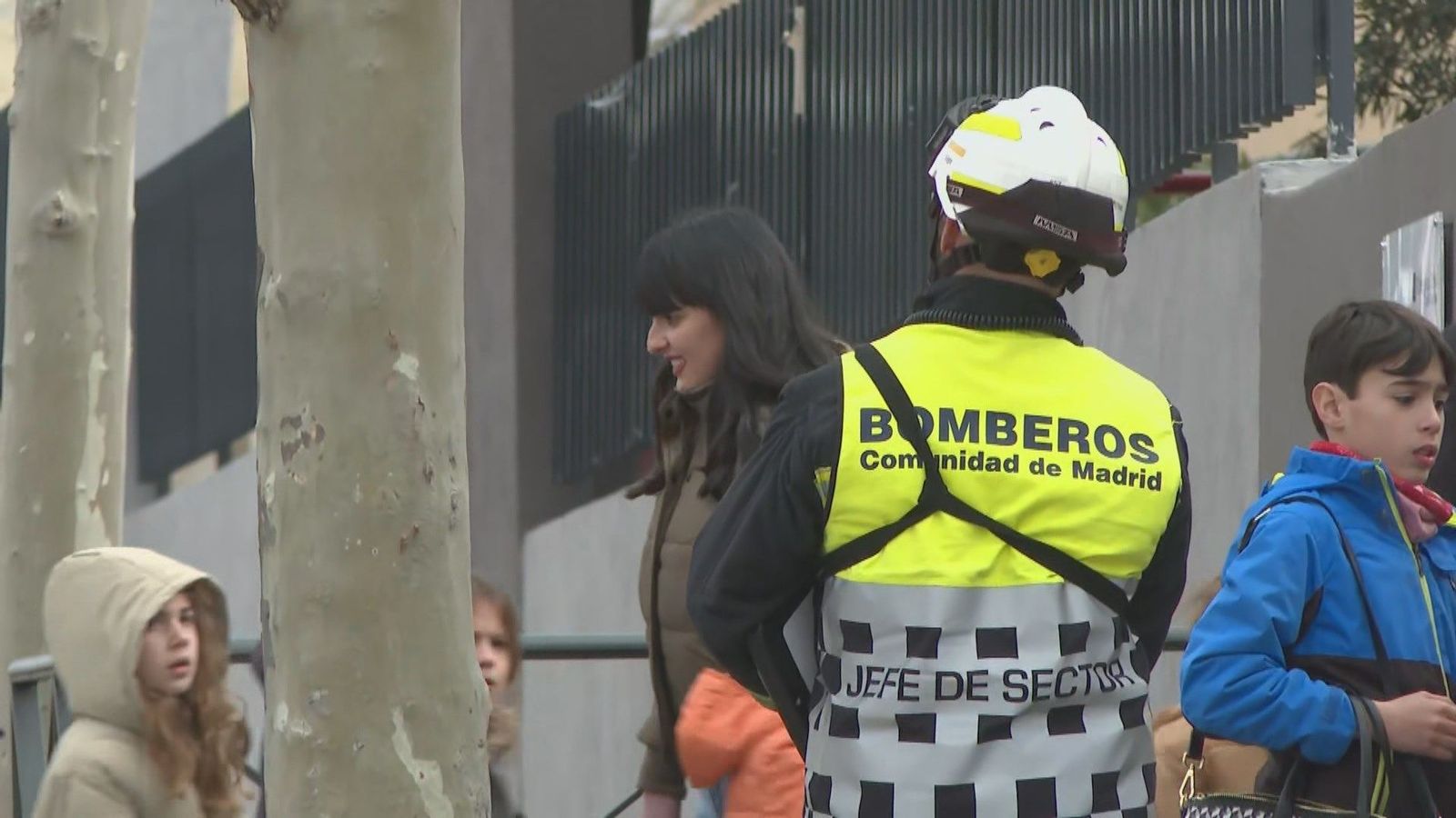 Evacuado el colegio Zola en Las Rozas por la presencia de un olor extraño, parecido al gas