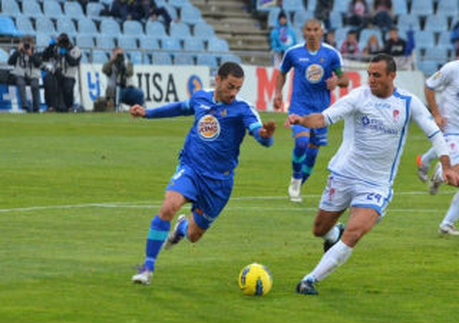 Getafe y Granada empatan a 2 con polémica