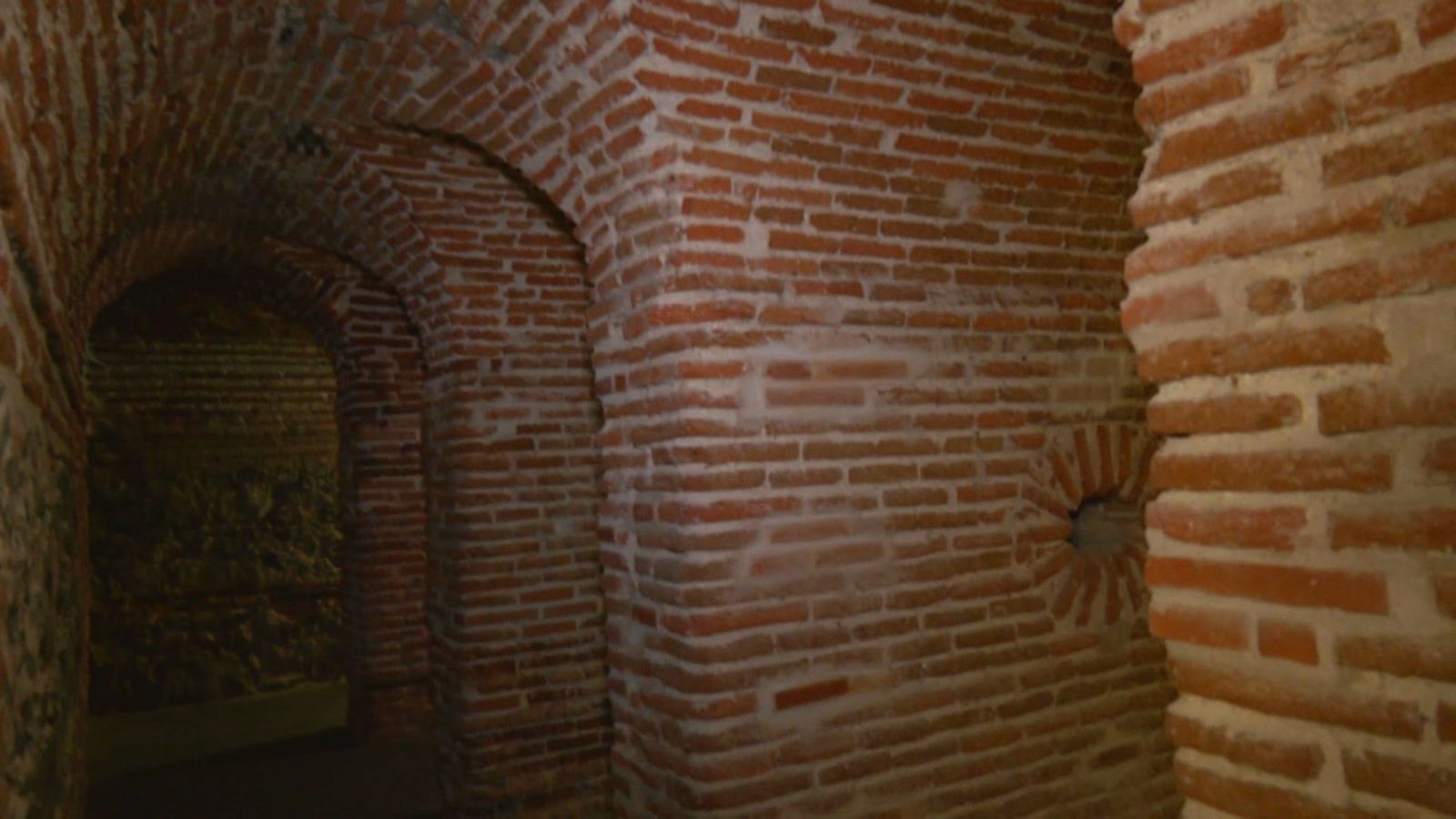 Madrid desconocido: las catacumbas de la cárcel de la corona en Lavapiés