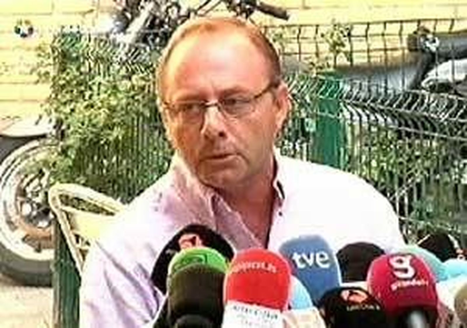 El padre de Marta del Castillo califica de "patraña" la condena del Cuco