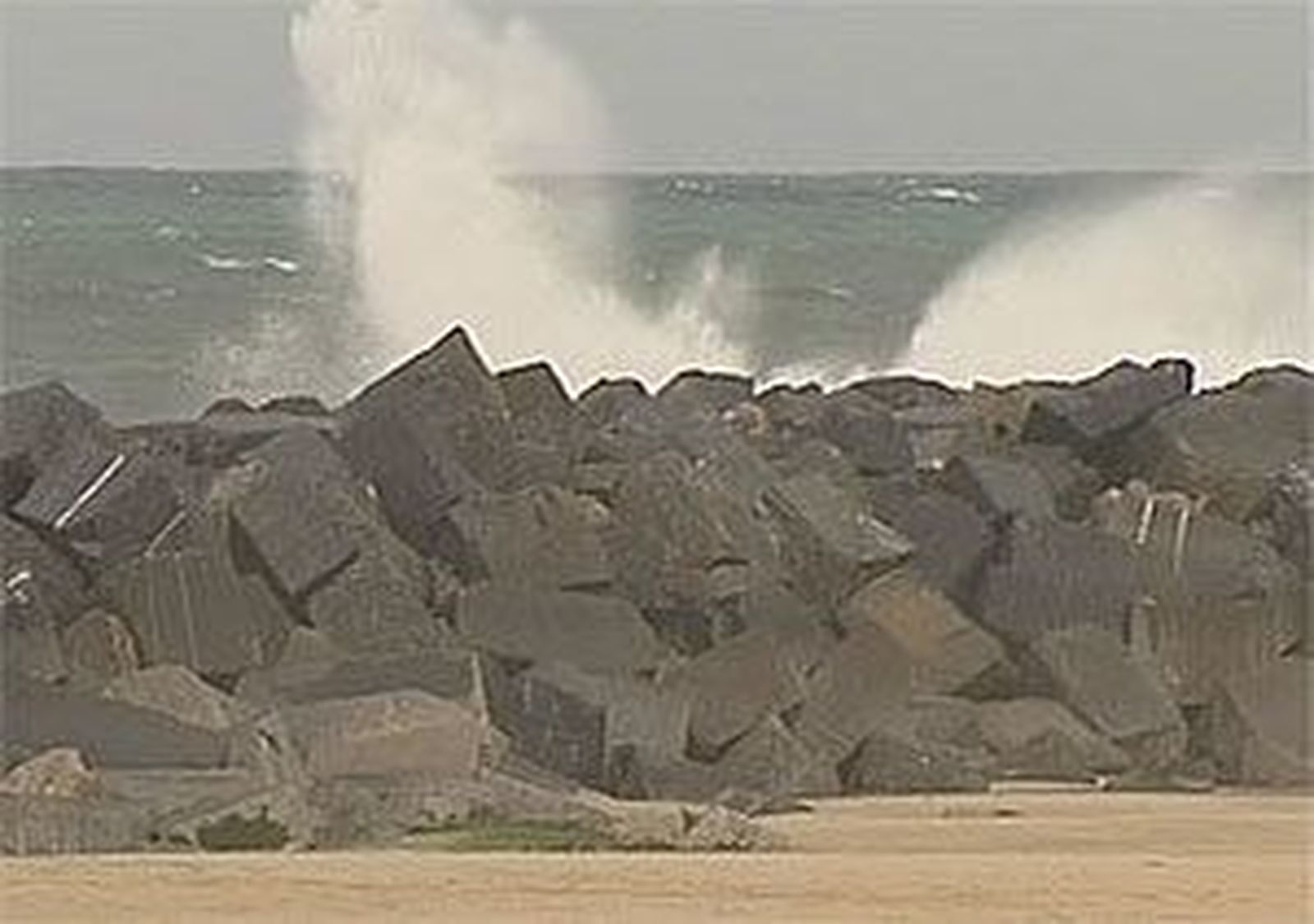 El temporal arrecia y tiene en alerta roja todo el norte peninsular