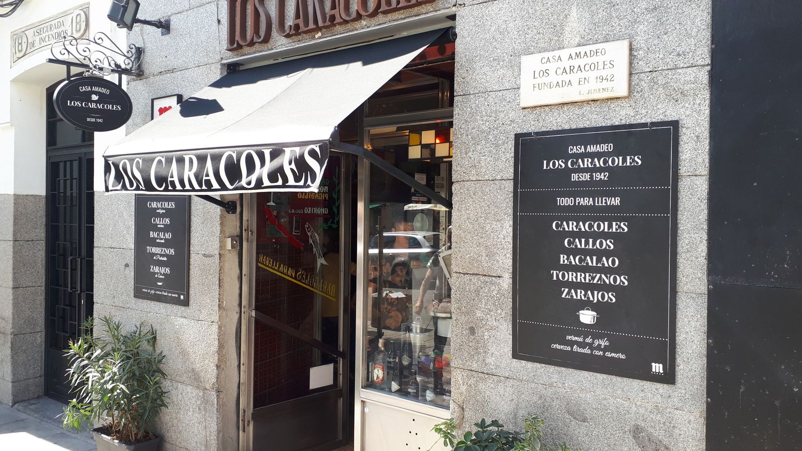Casa Amadeo, Los Caracoles de la Plaza de Cascorro